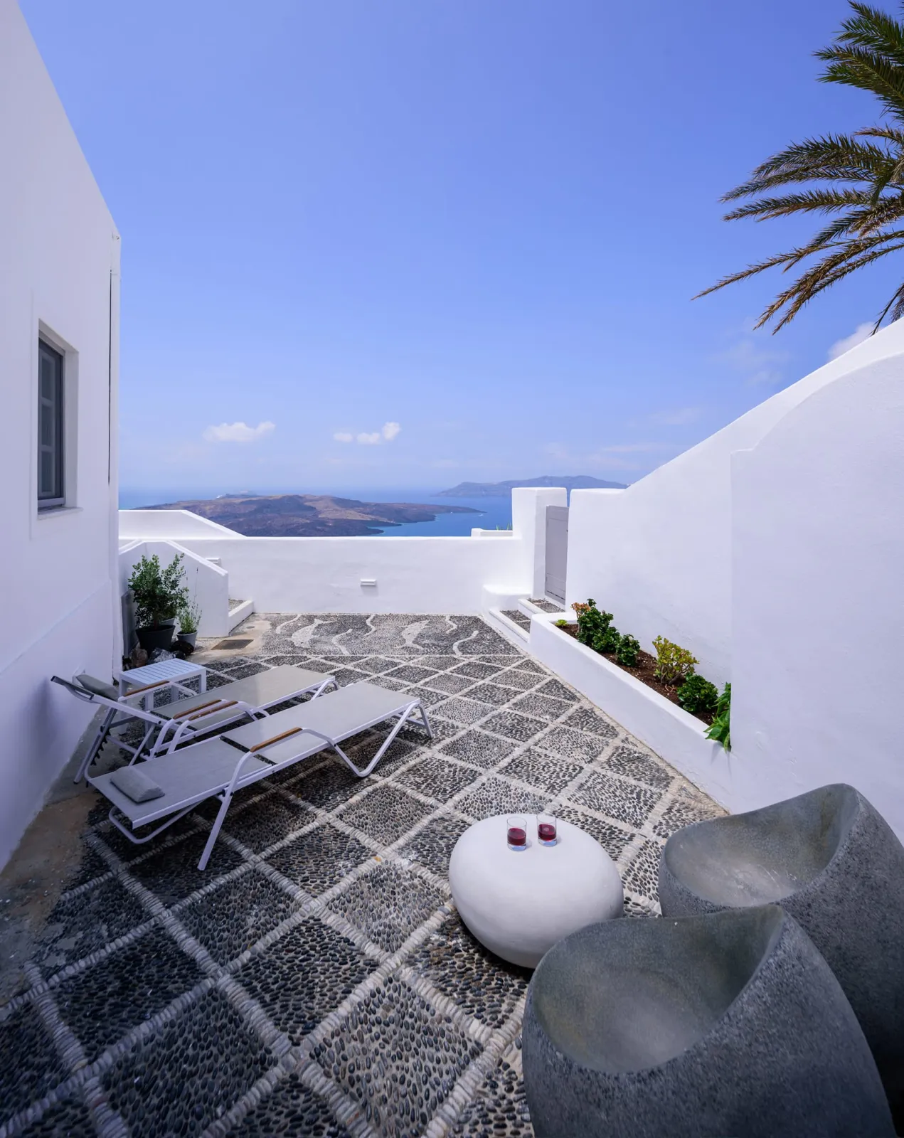 Cave Suite with Terrace