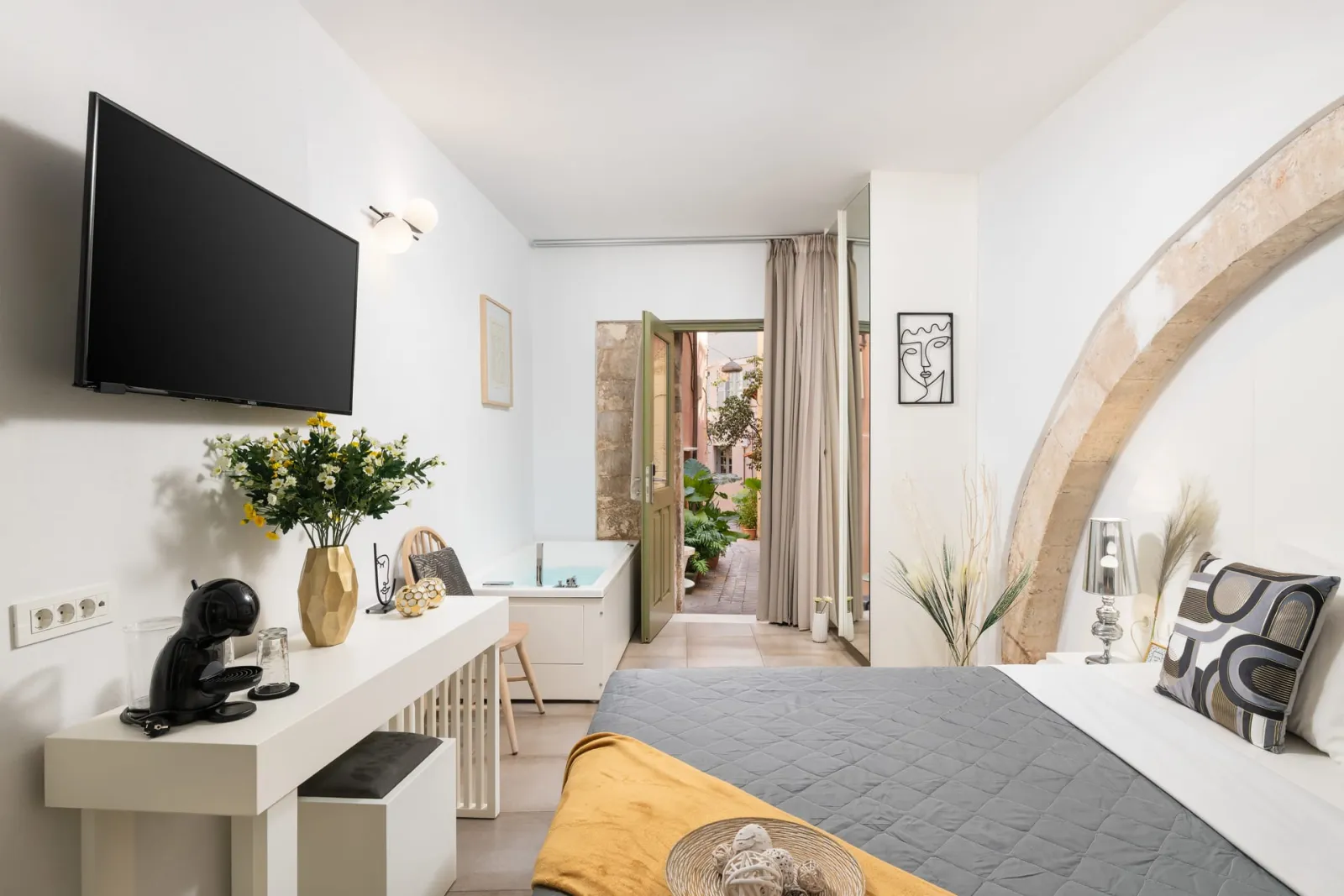 Standard Room Ground floor with Hammam and Bathtub