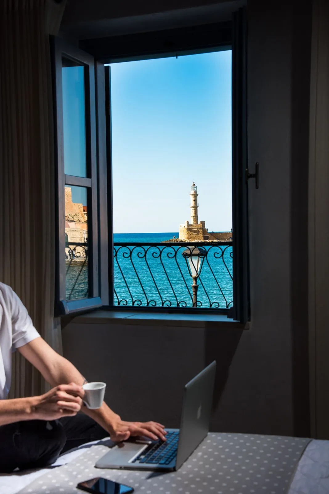 Deluxe room with Sea View and Balcony
