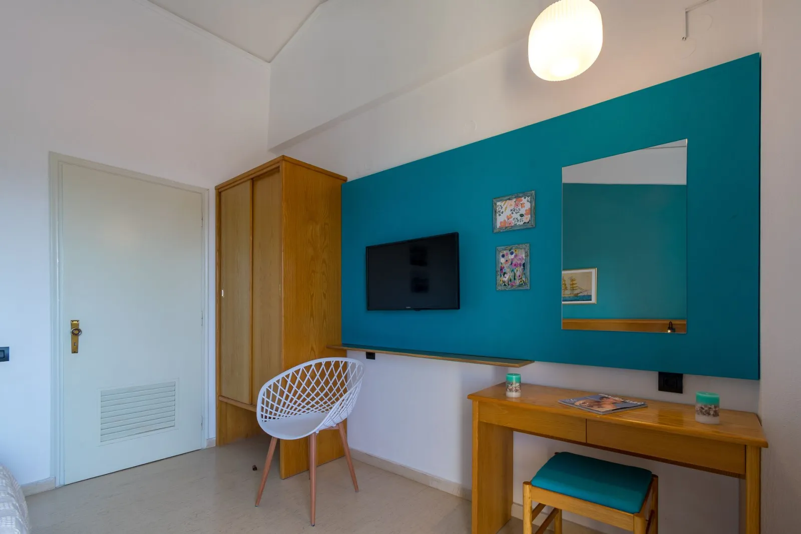Twin Room with Sea View