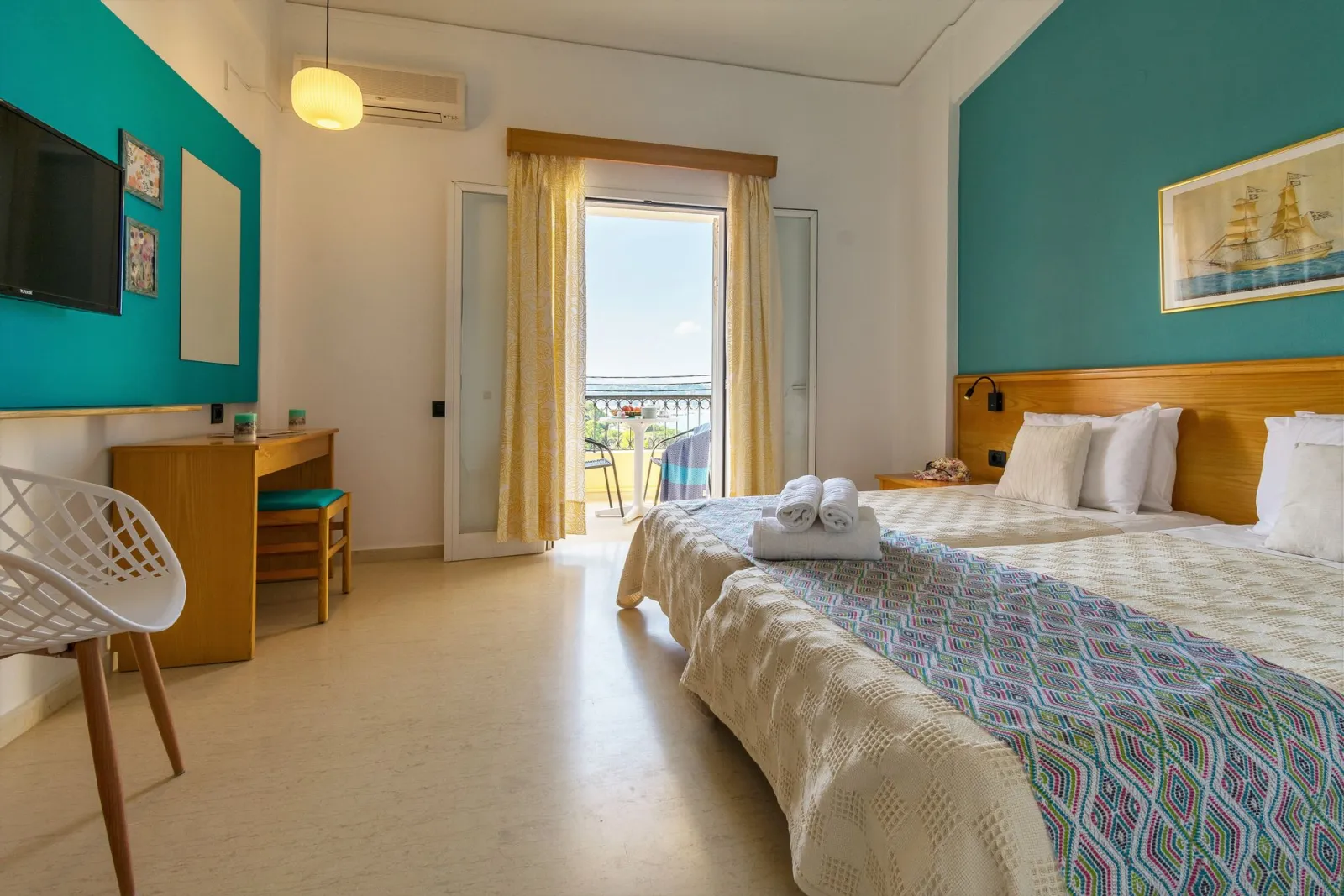 Twin Room with Sea View