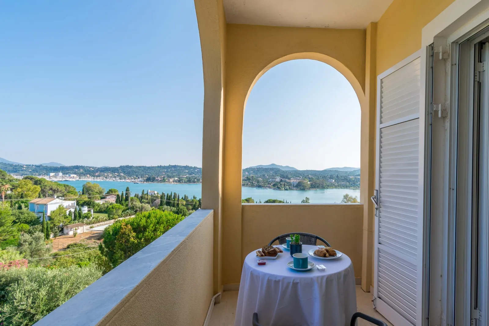Twin Room with Sea View