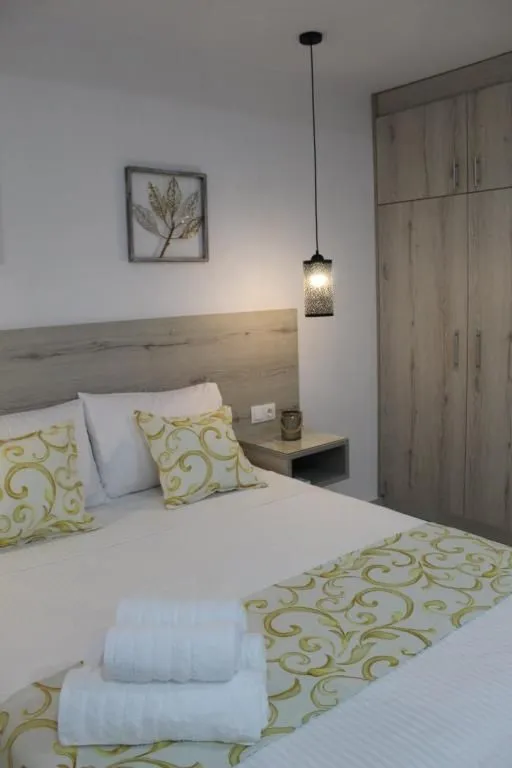 Semi-Βasement Studio Double bed