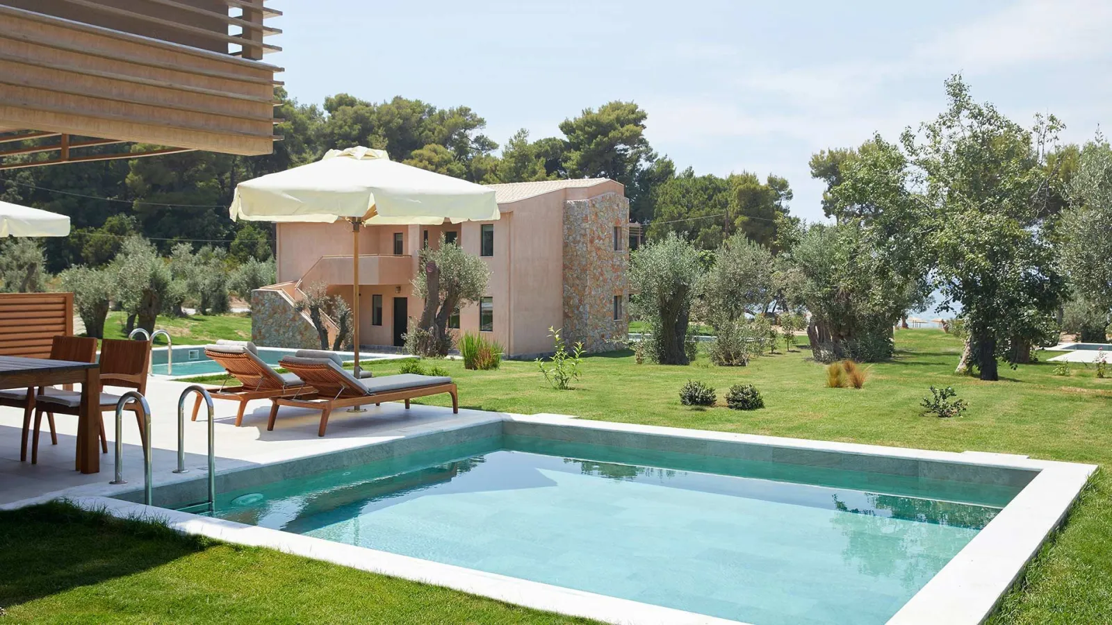 Junior Suite Private Pool | Nest Grove Rooms Villas &amp; Suites