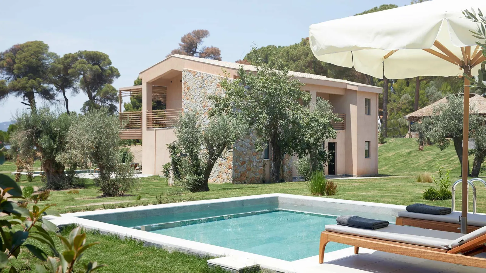 Junior Suite Private Pool | Nest Grove Rooms Villas &amp; Suites