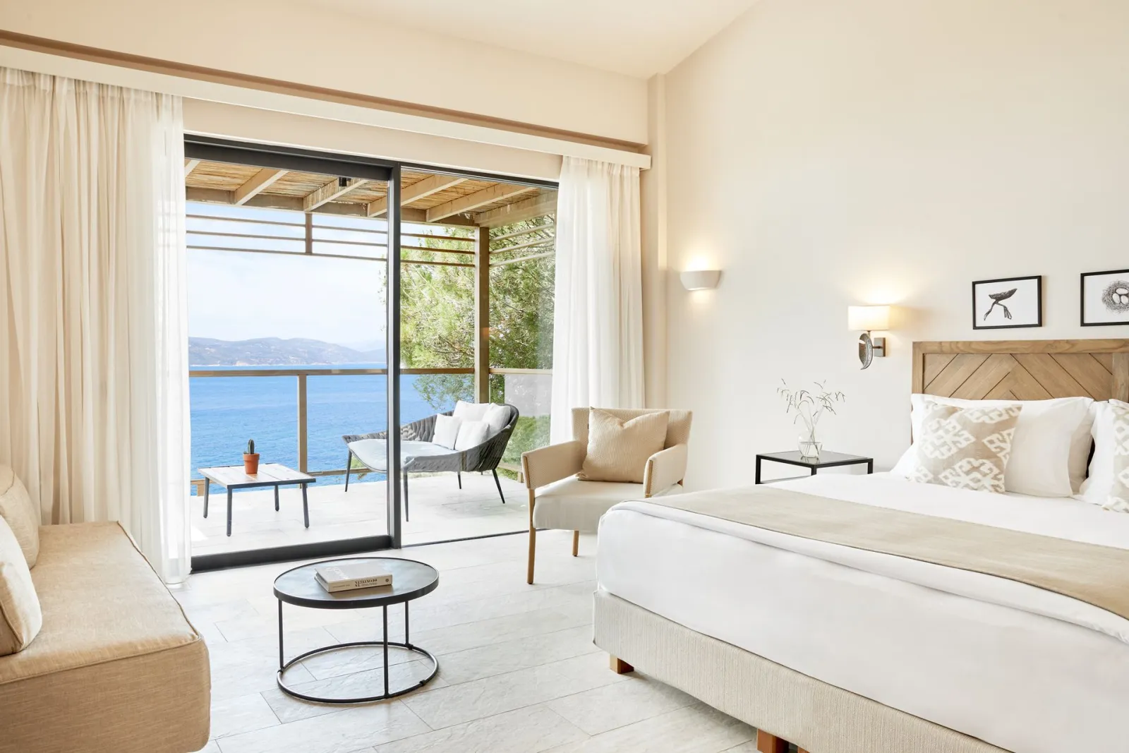 Double Supreme Deluxe upper Floor | Nest Infinity Rooms & Suites