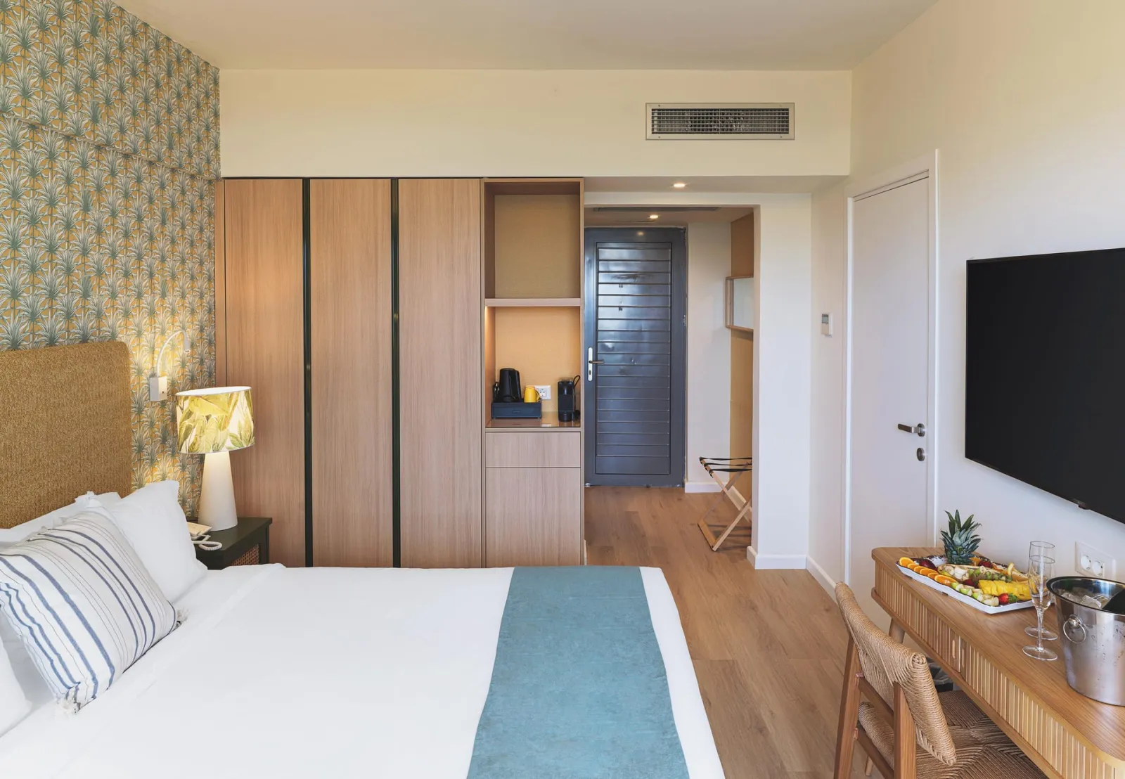 Deluxe Family Room - Two Rooms Interconnected