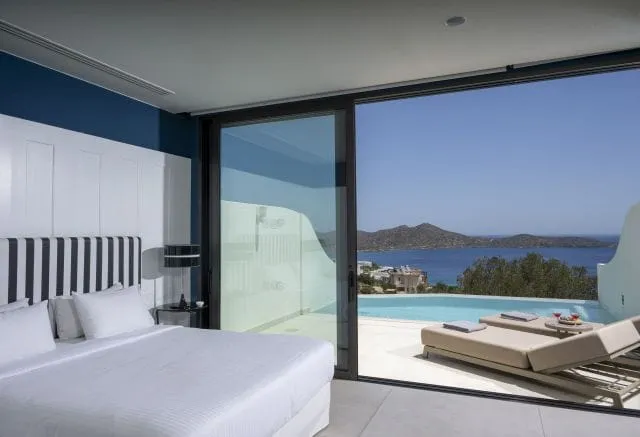 One Bedroom Serenity Suite | Private pool & Sea view