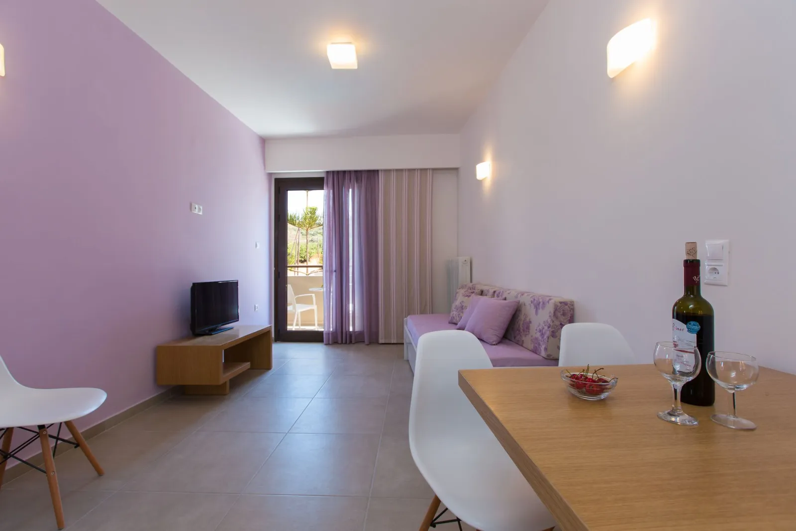 Superior Two Bedroom Apartment