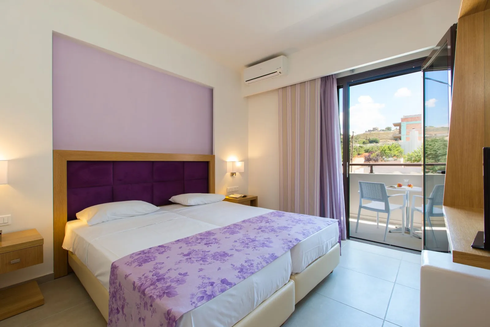 Superior Two Bedroom Apartment