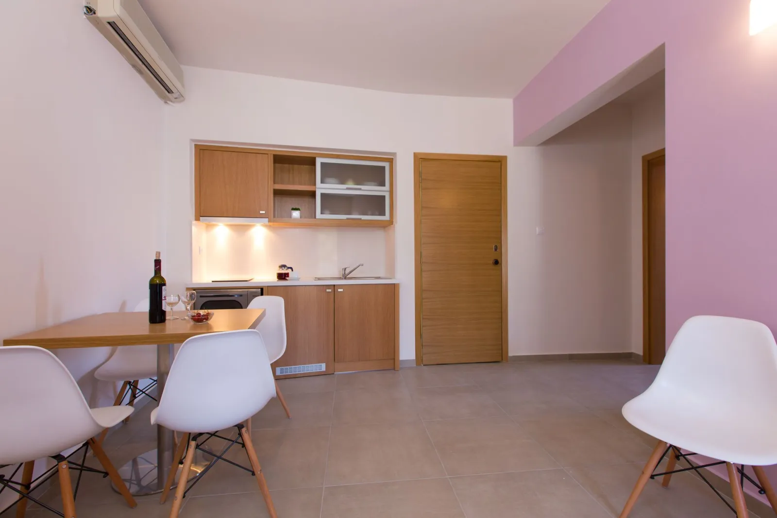 Superior Two Bedroom Apartment