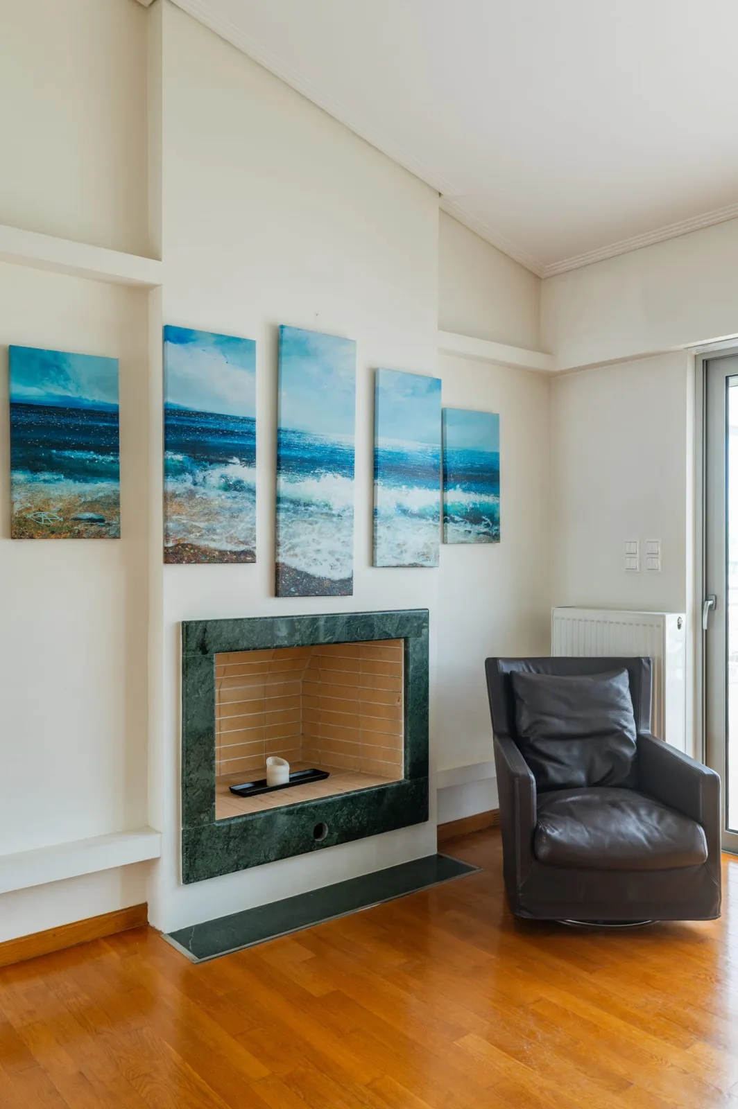 Three Bedroom Fully Furnished Maisonette 150m2/ 7th-8th floor
