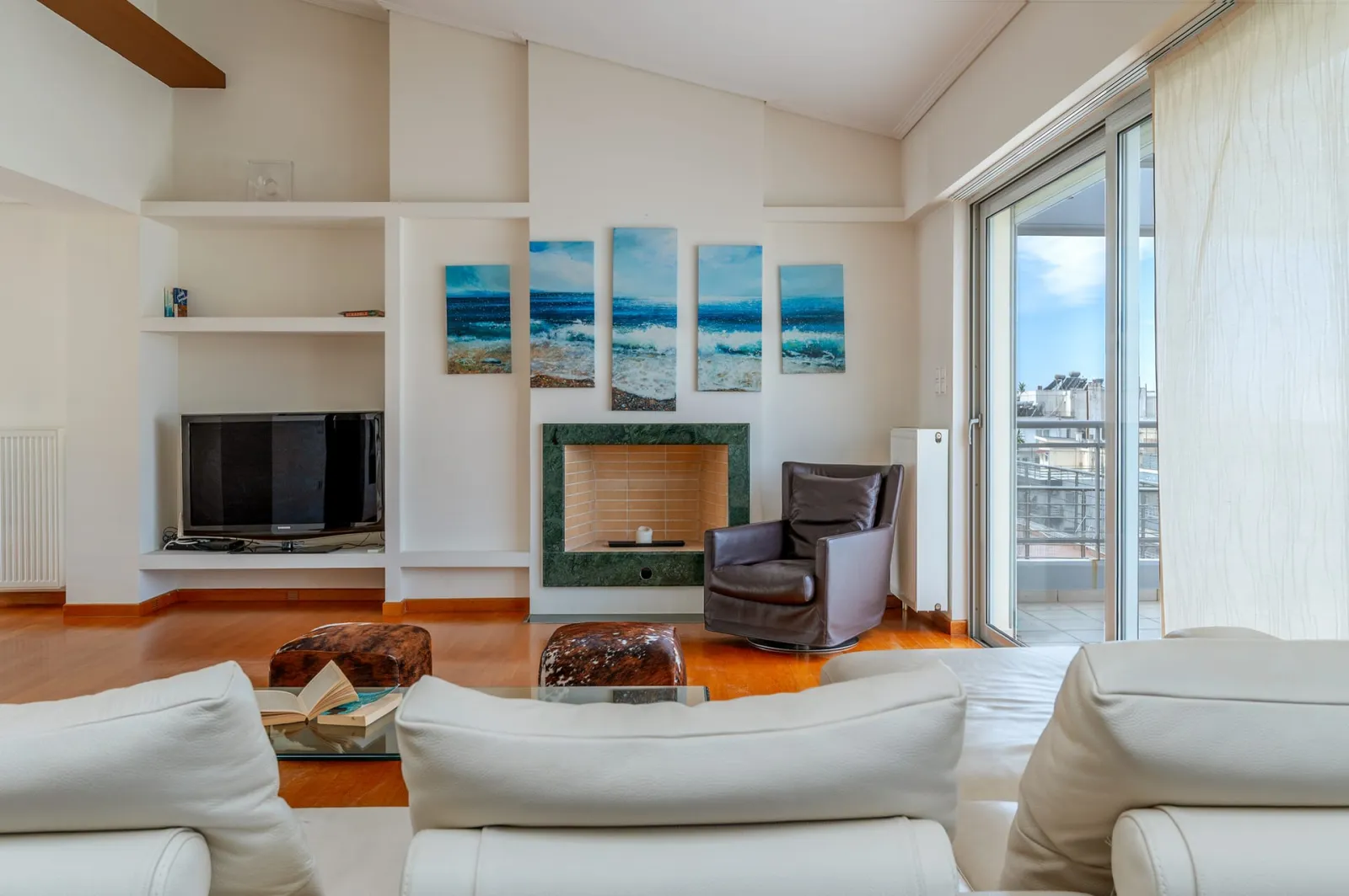 Three Bedroom Fully Furnished Maisonette 150m2/ 7th-8th floor