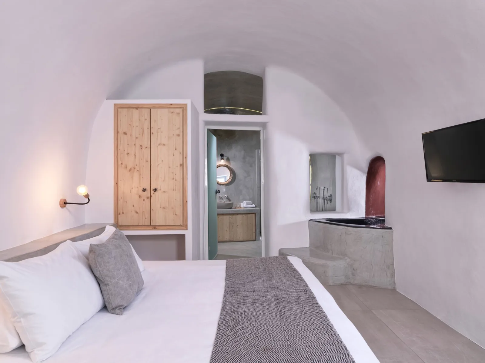 Deluxe Cave Villa with Indoor Heated Pool