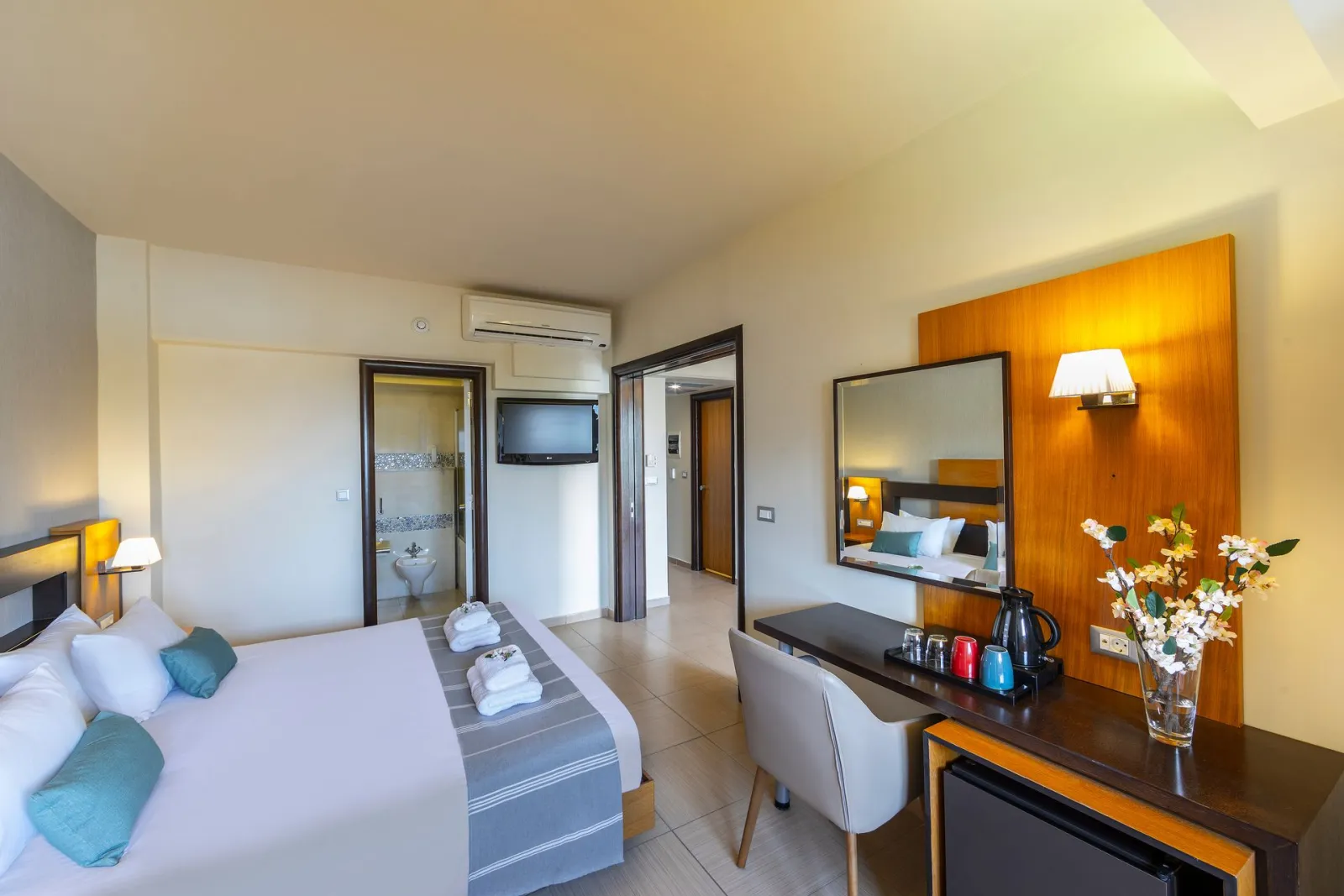 Suite Two Rooms with Pool View
