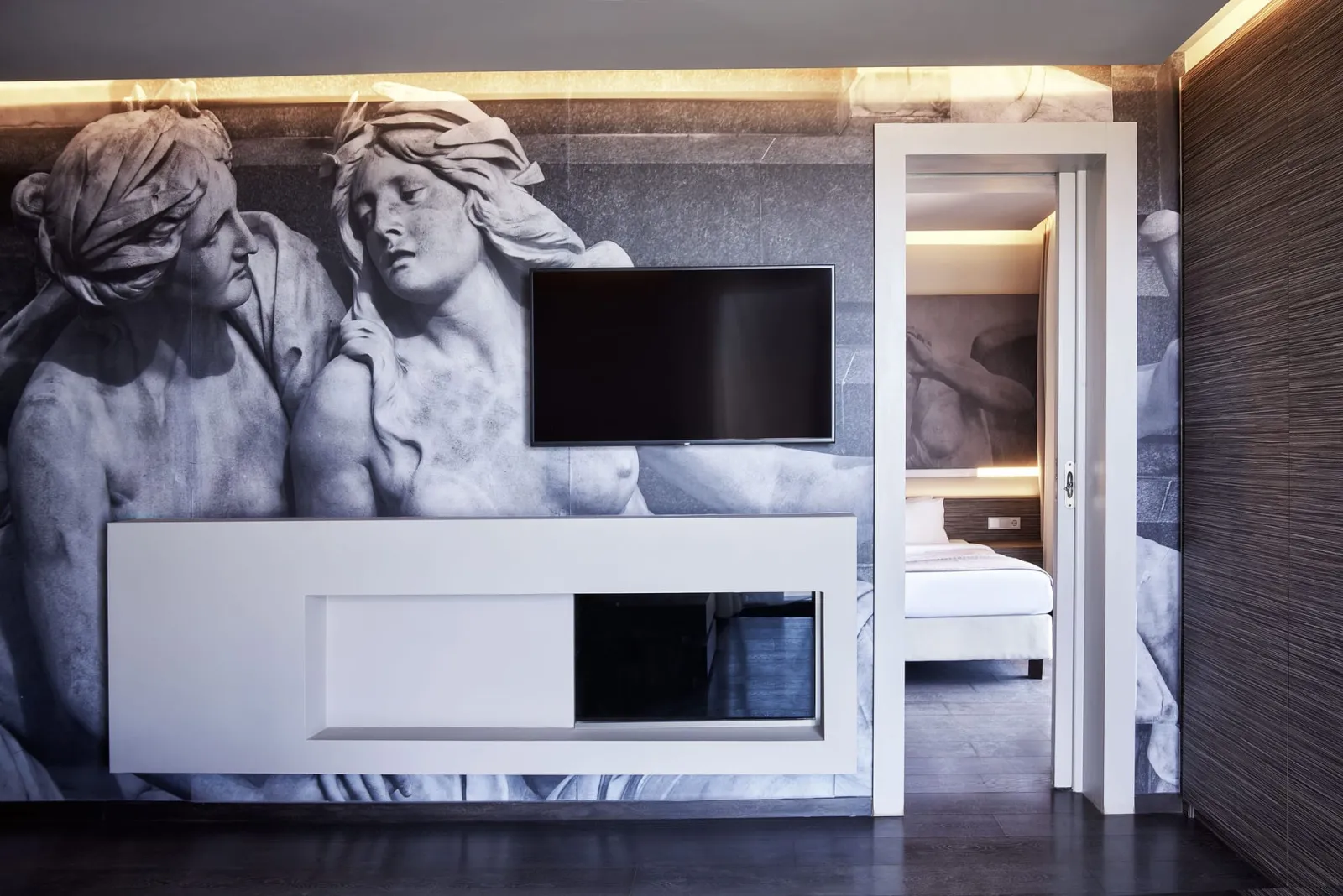 Sea View Suite