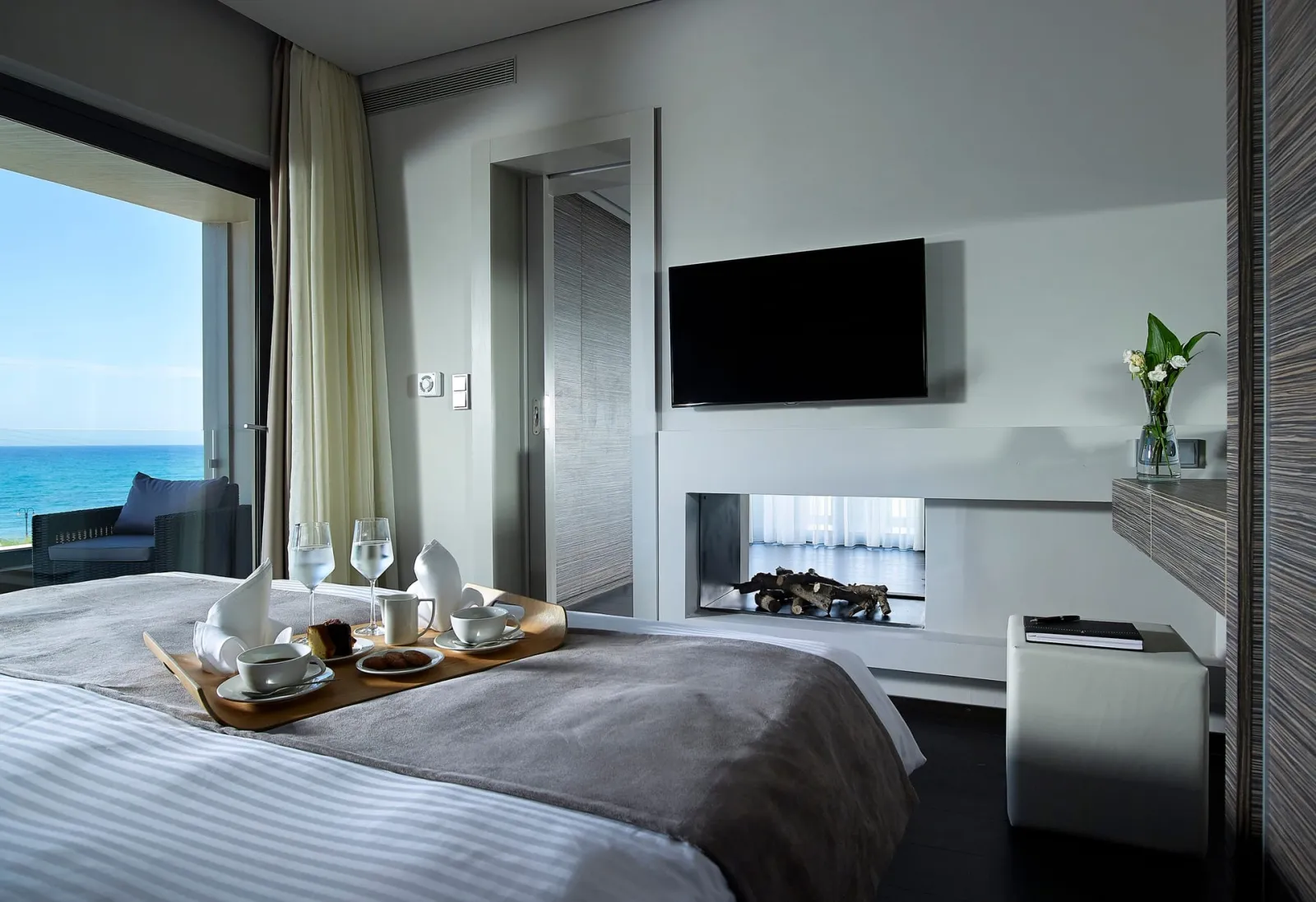 Sea View Suite