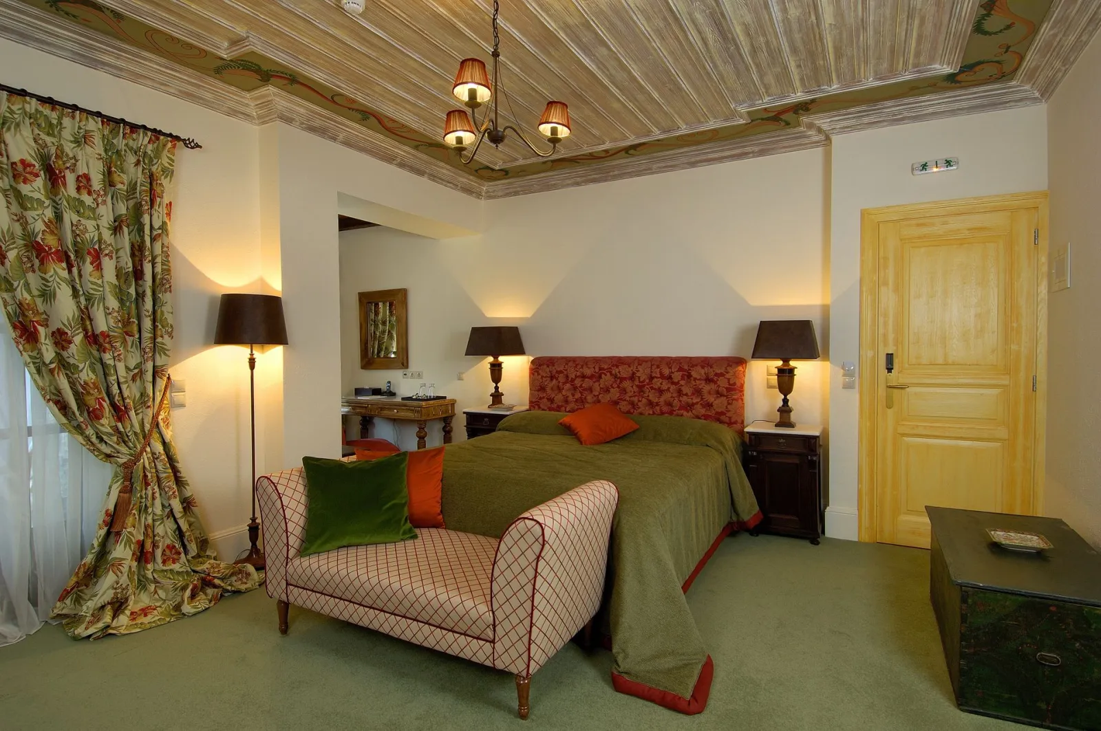 Double Luxury Room