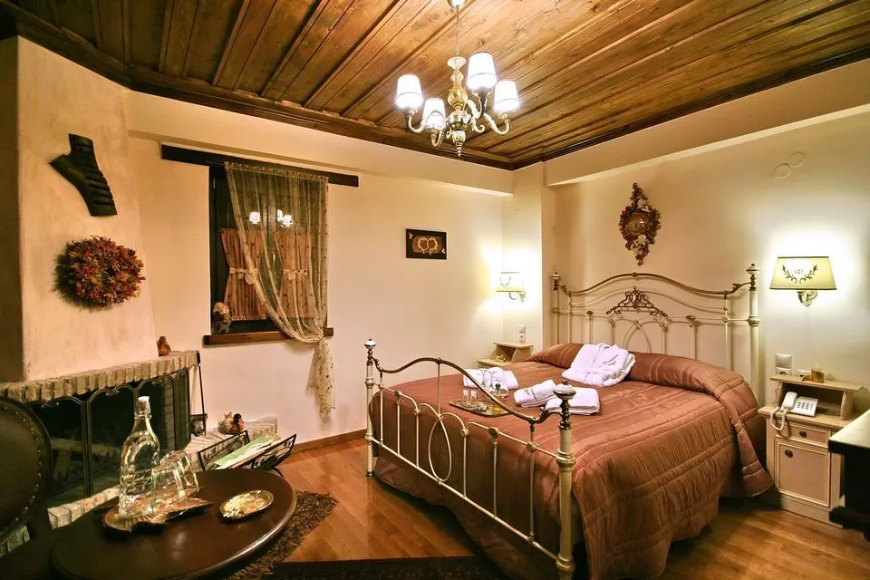 Junior Suite with Fireplace (2 pax)