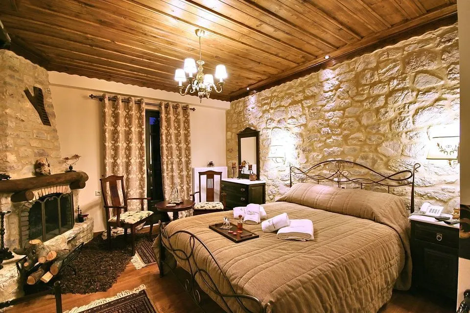 Deluxe Room with Fireplace (2 pax)