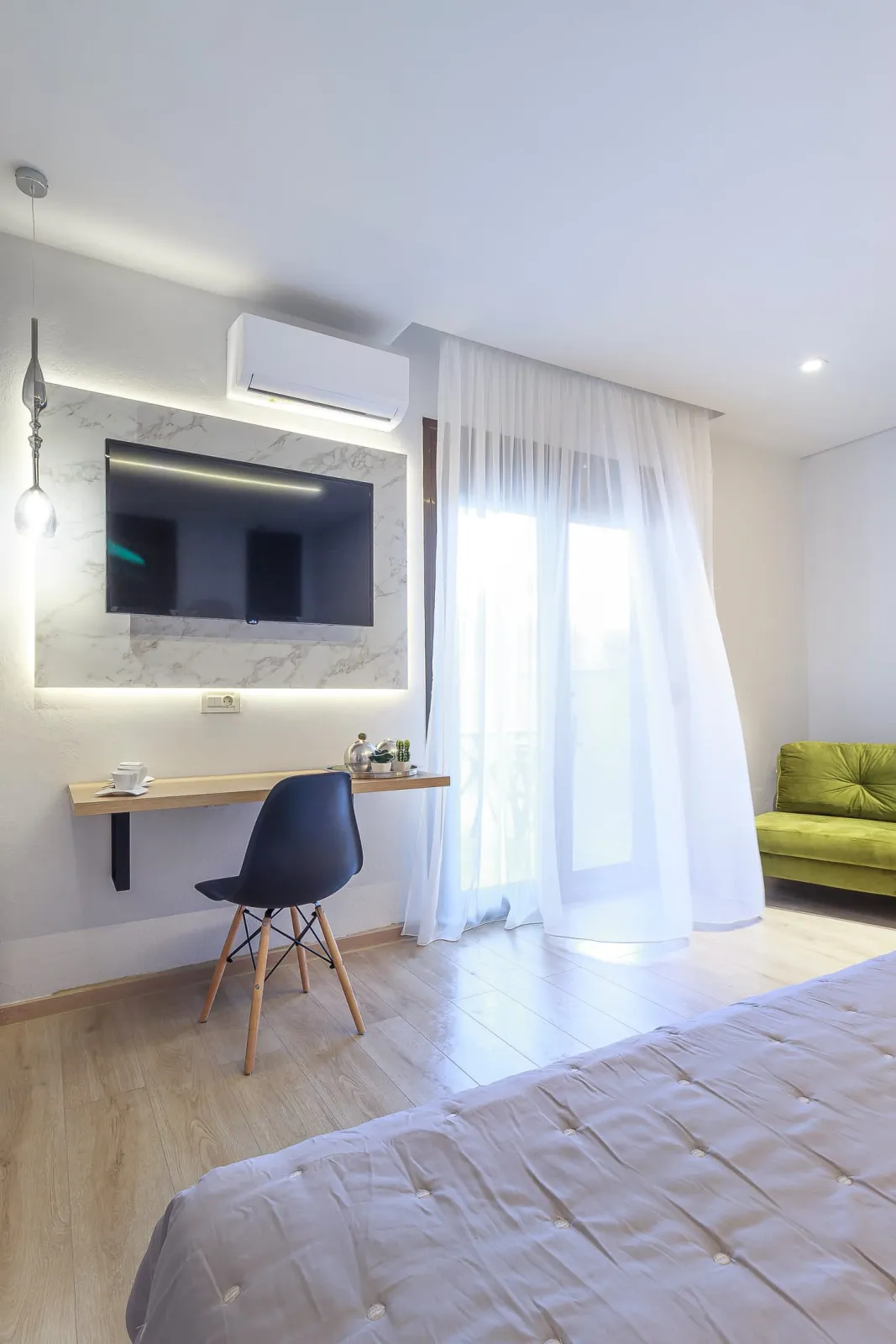 Deluxe Room with City View