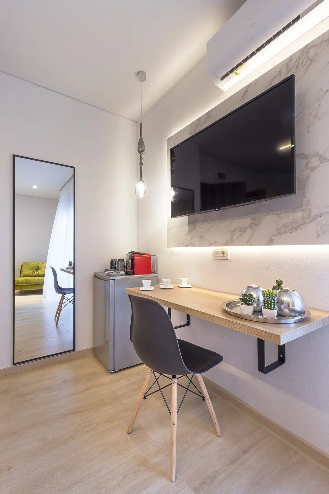 Deluxe Room with City View