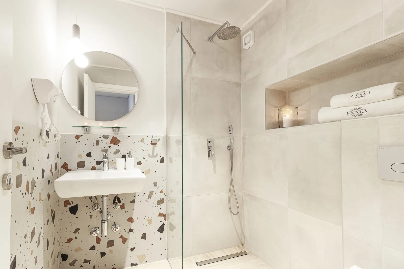 Deluxe Room with City View
