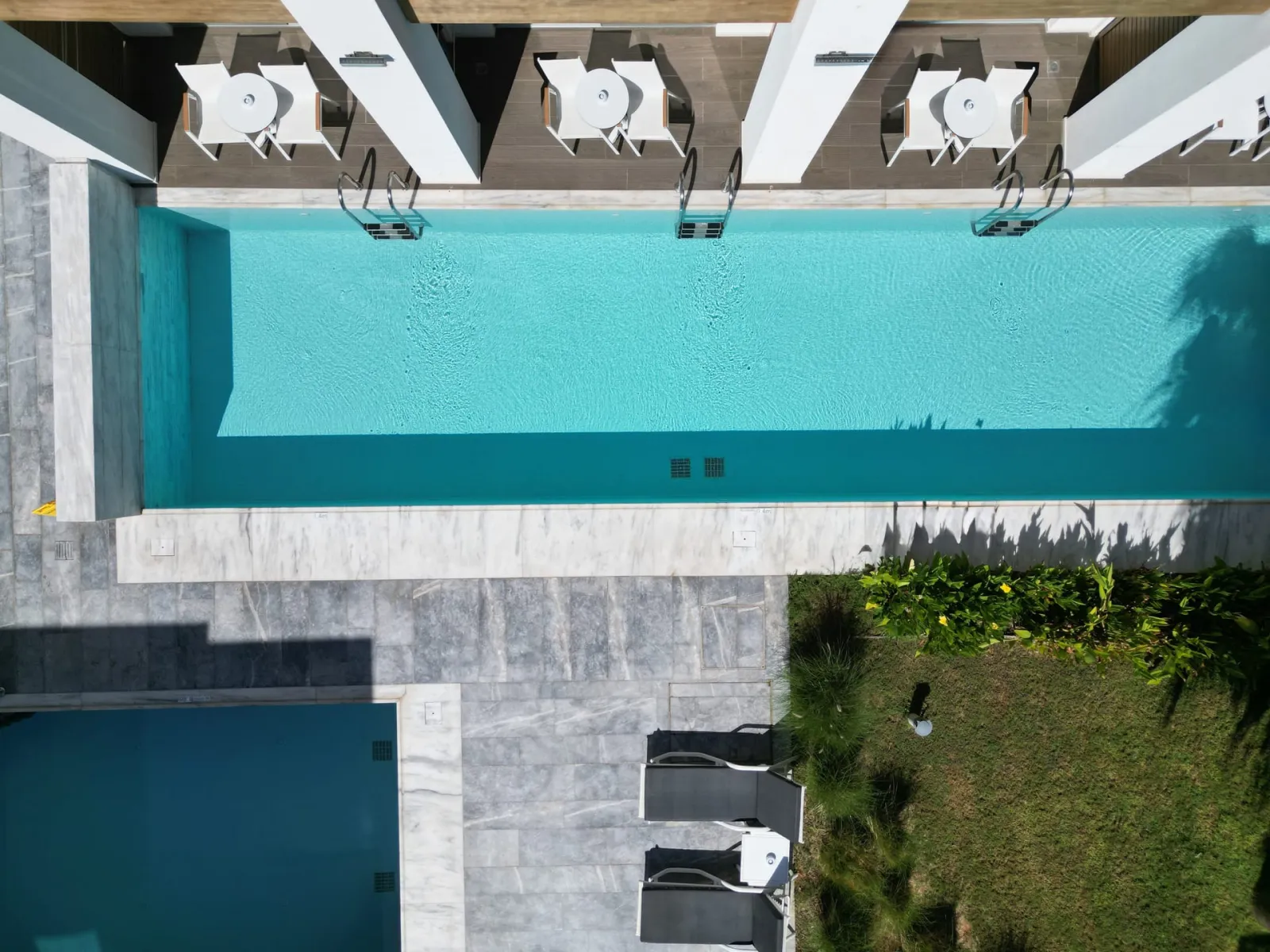 Superior Double Swim Up