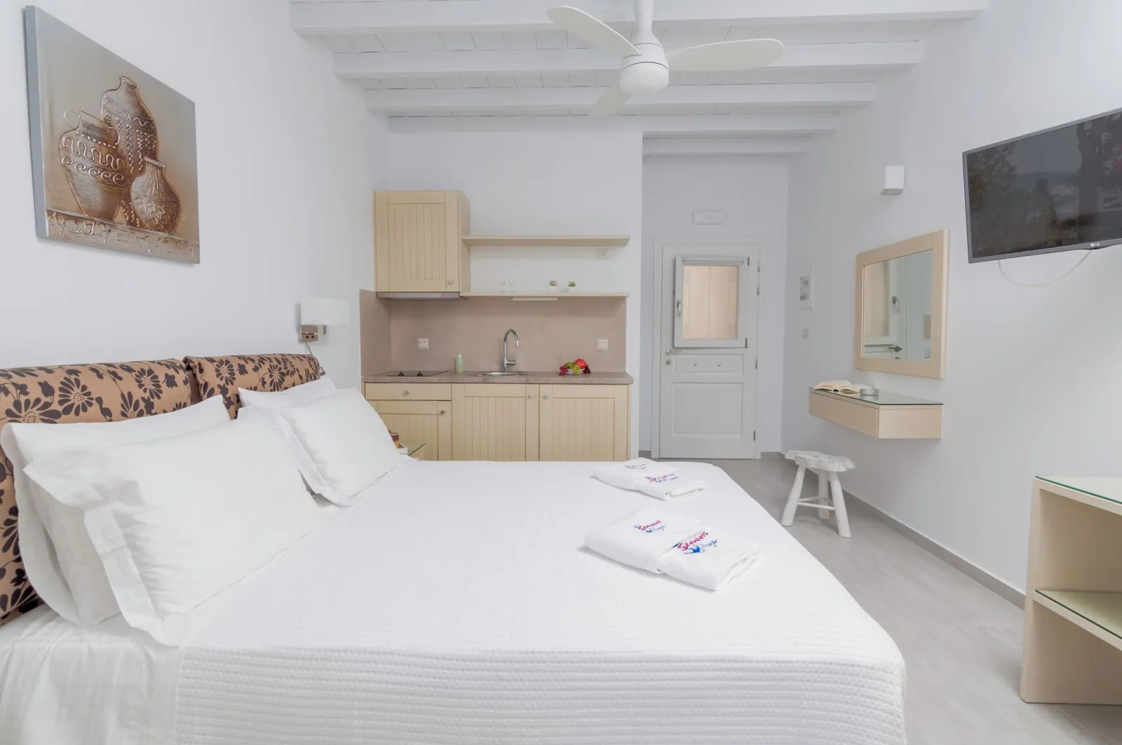 Standard Double Room - Sea View | 302