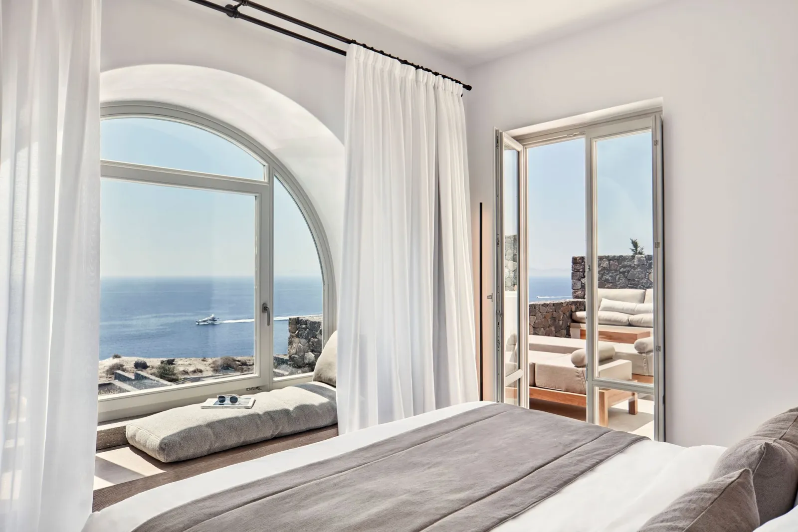 Honeymoon Suite with Plunge Pool