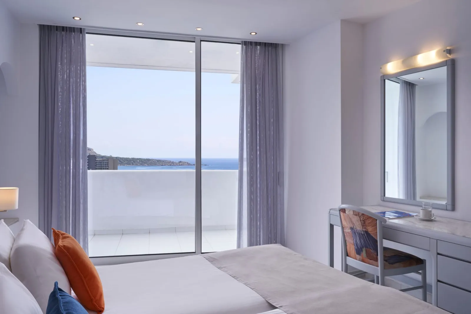 Apartment Side Sea View
