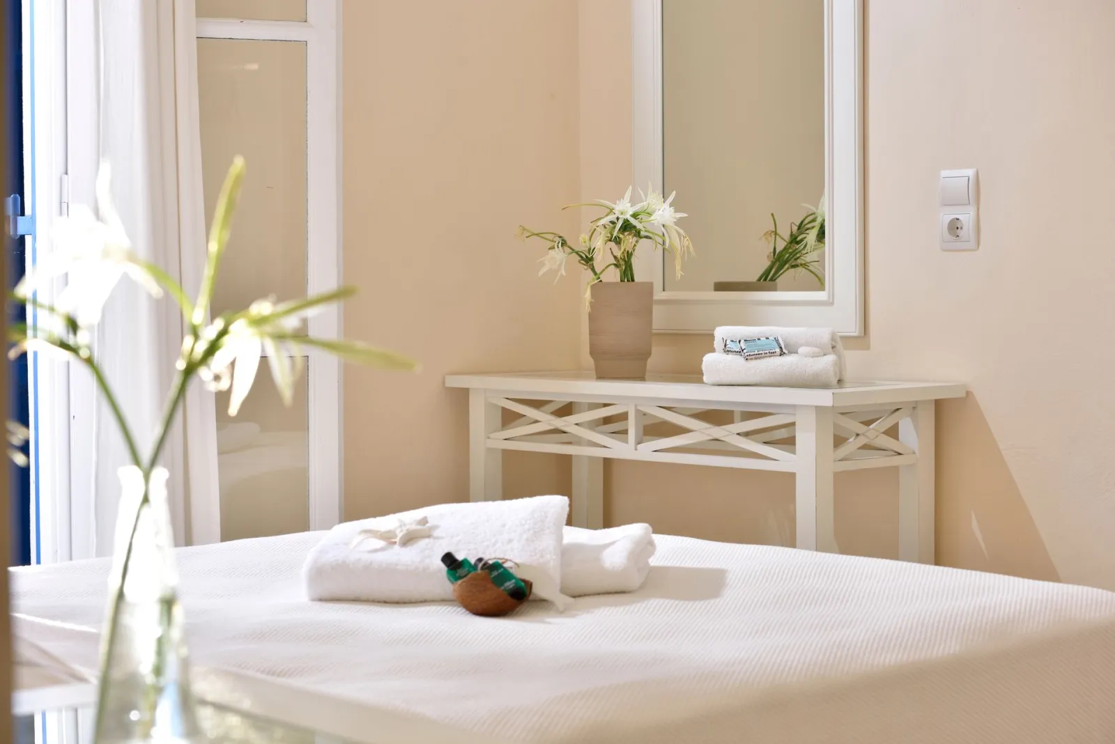 Cozy Double or Twin Room with Terrace | 15m²