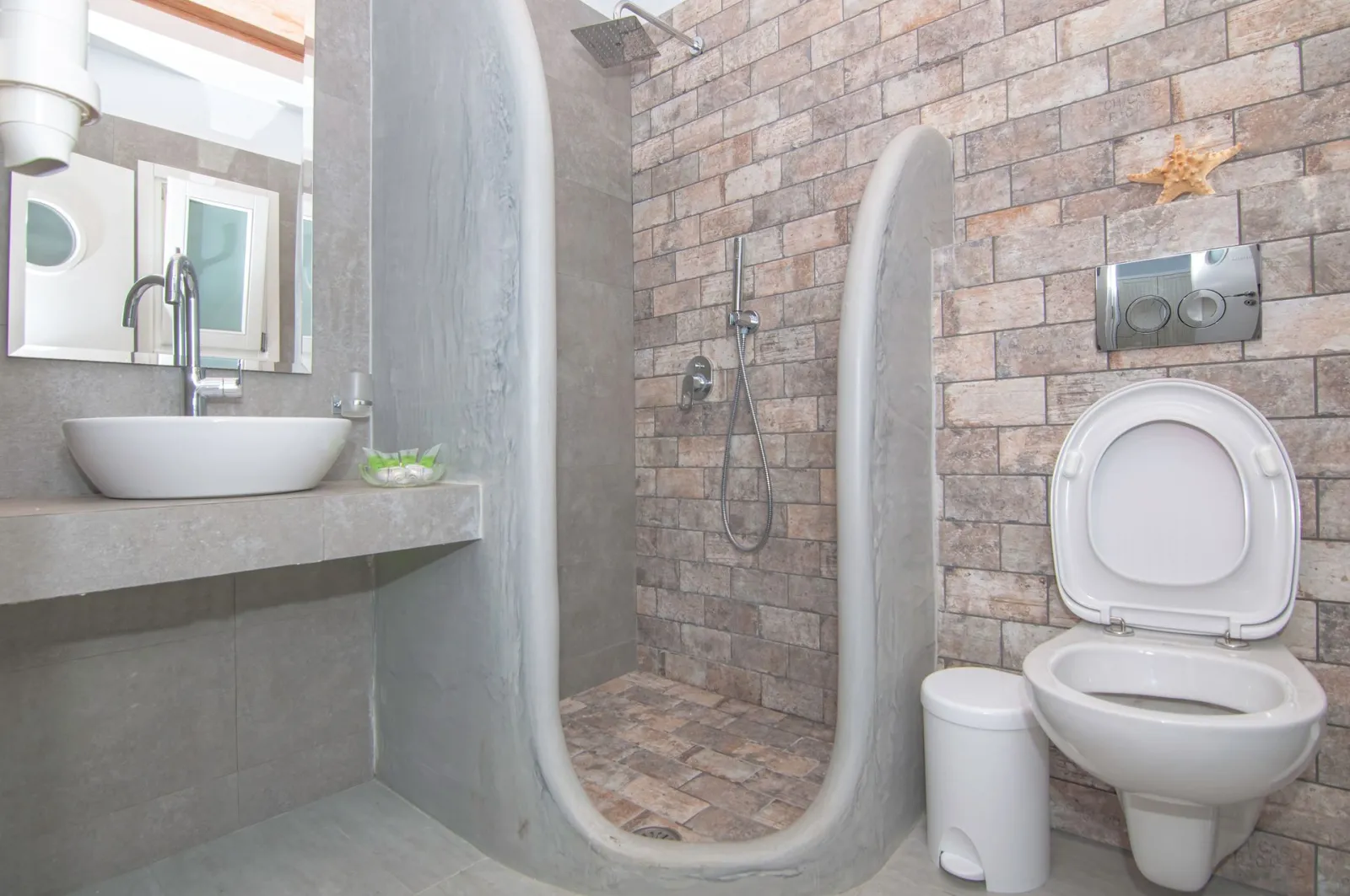 Premium Triple Room - Sea View | 102