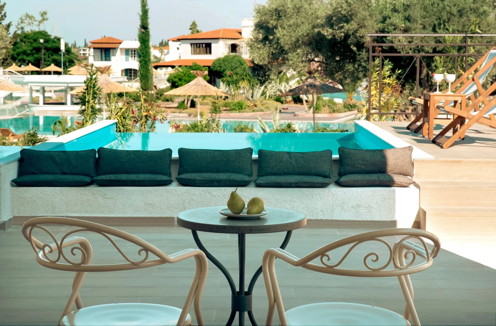 Family Bungalow Suite Garden View Private Pool