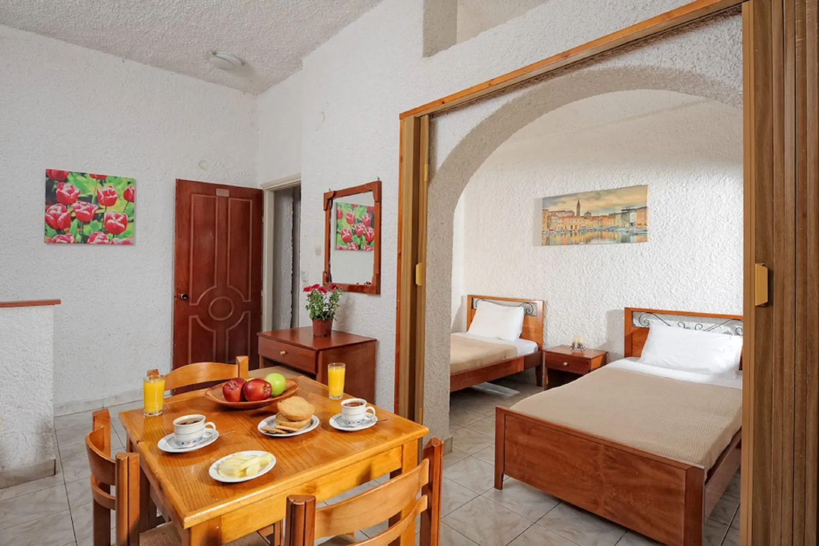 Apartment With Hydromassage Shower