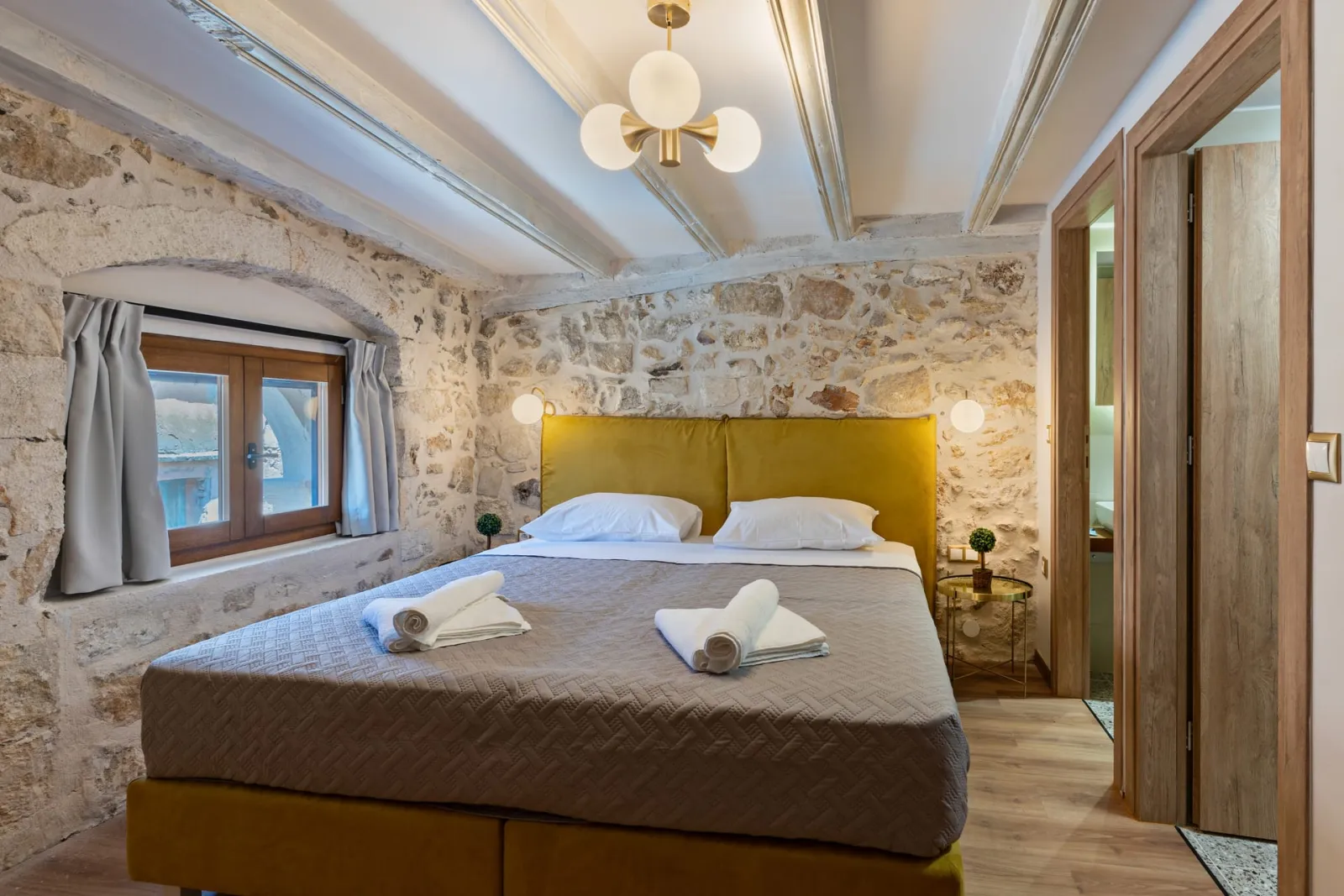 Duplex Suite