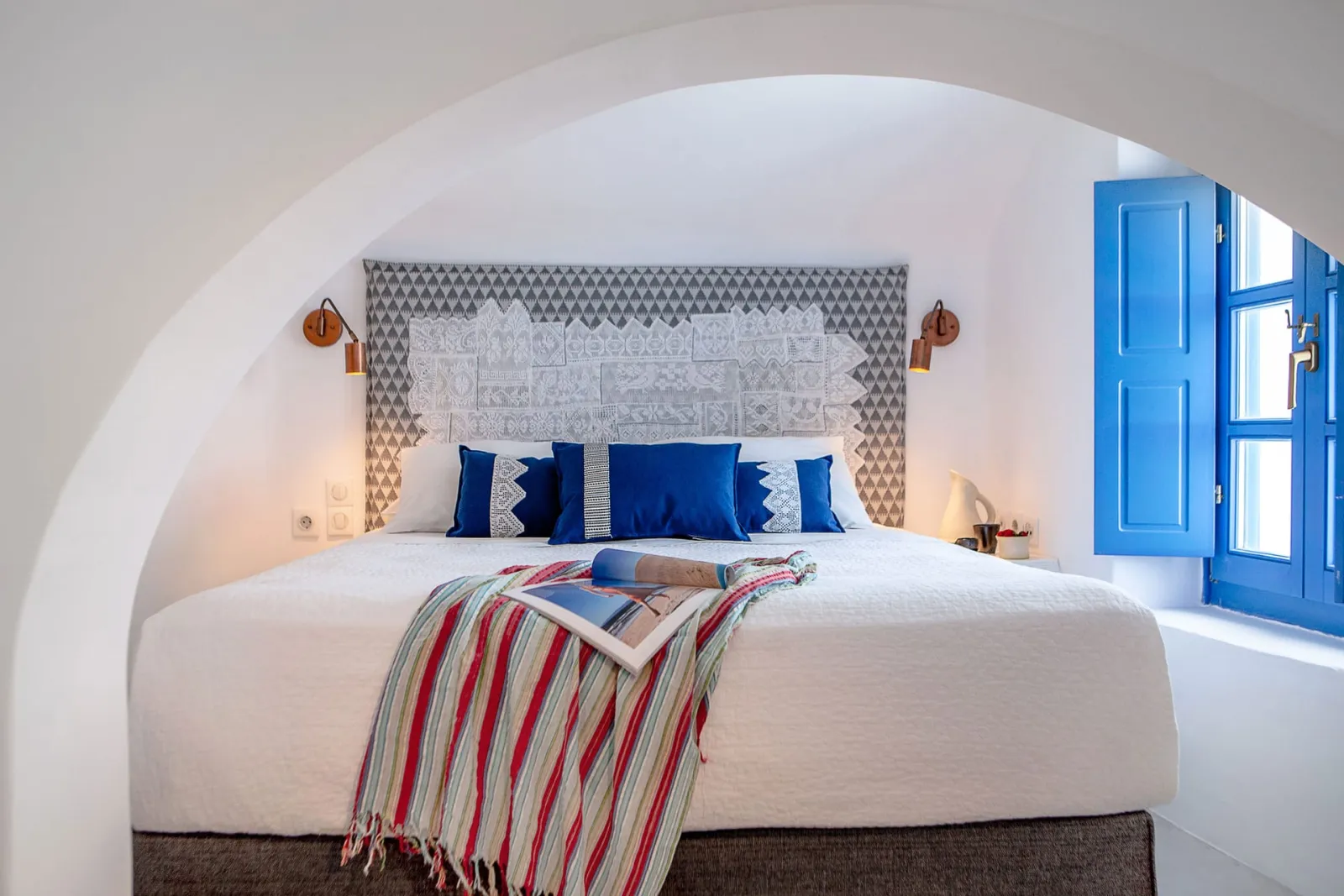 Vibrant Suite with Sunset View