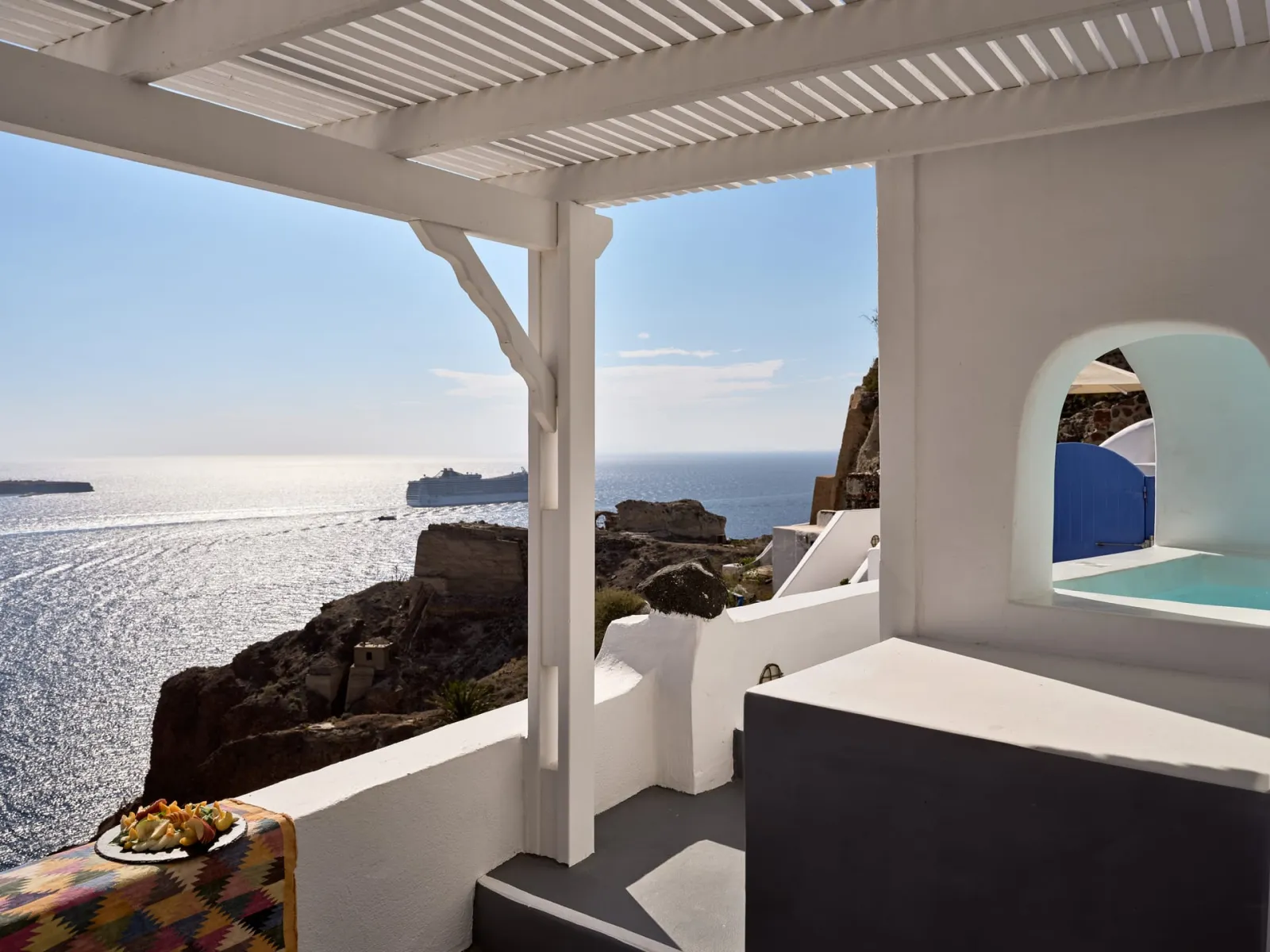 Superior Honeymoon Plunge Pool Suite with Sunset View