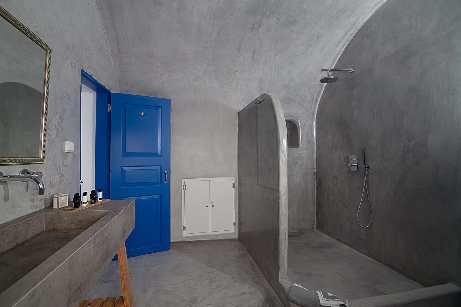 Plunge Pool Superior Suite with Sunset View