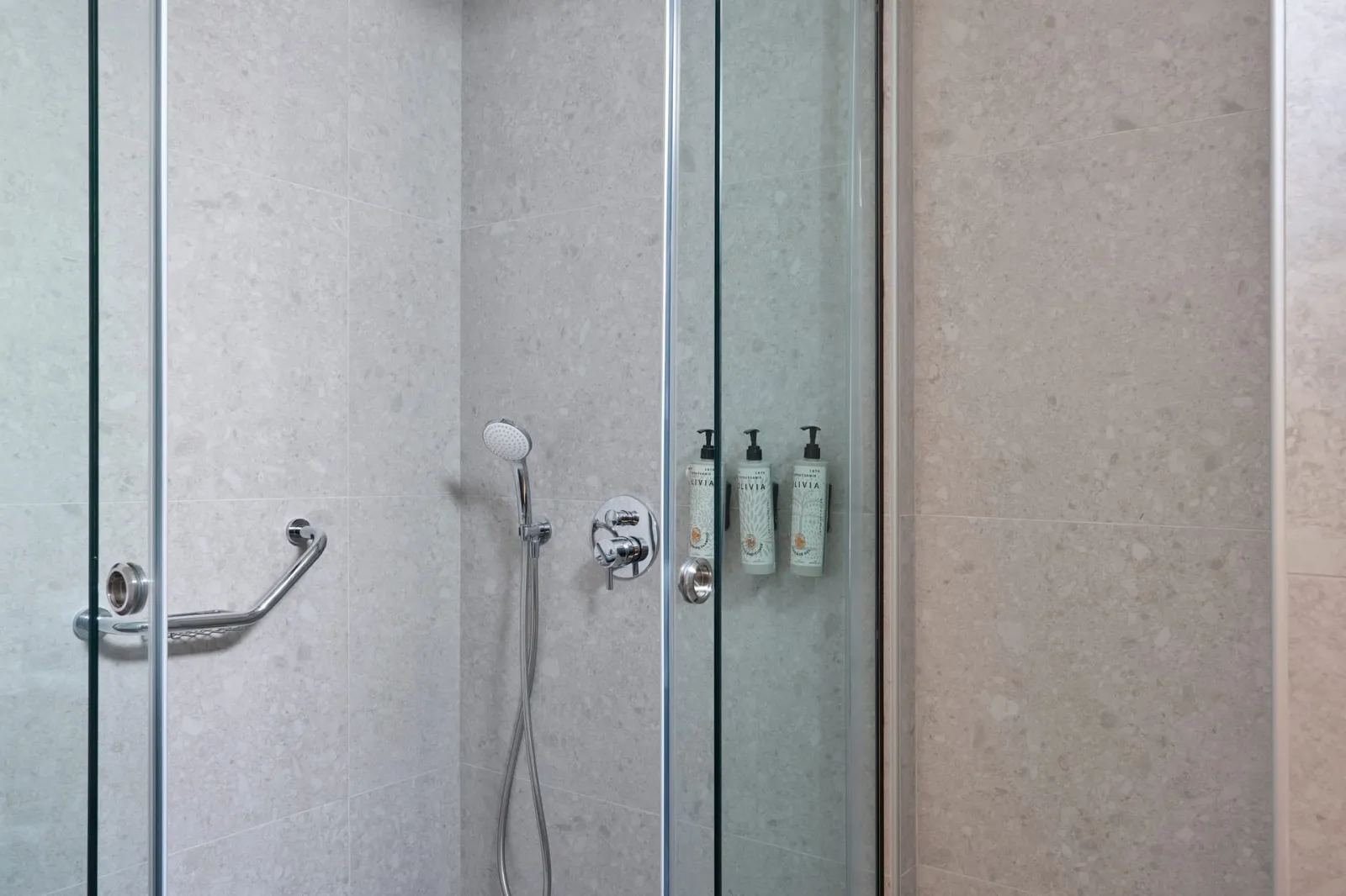 Double or Twin Room with Sea View