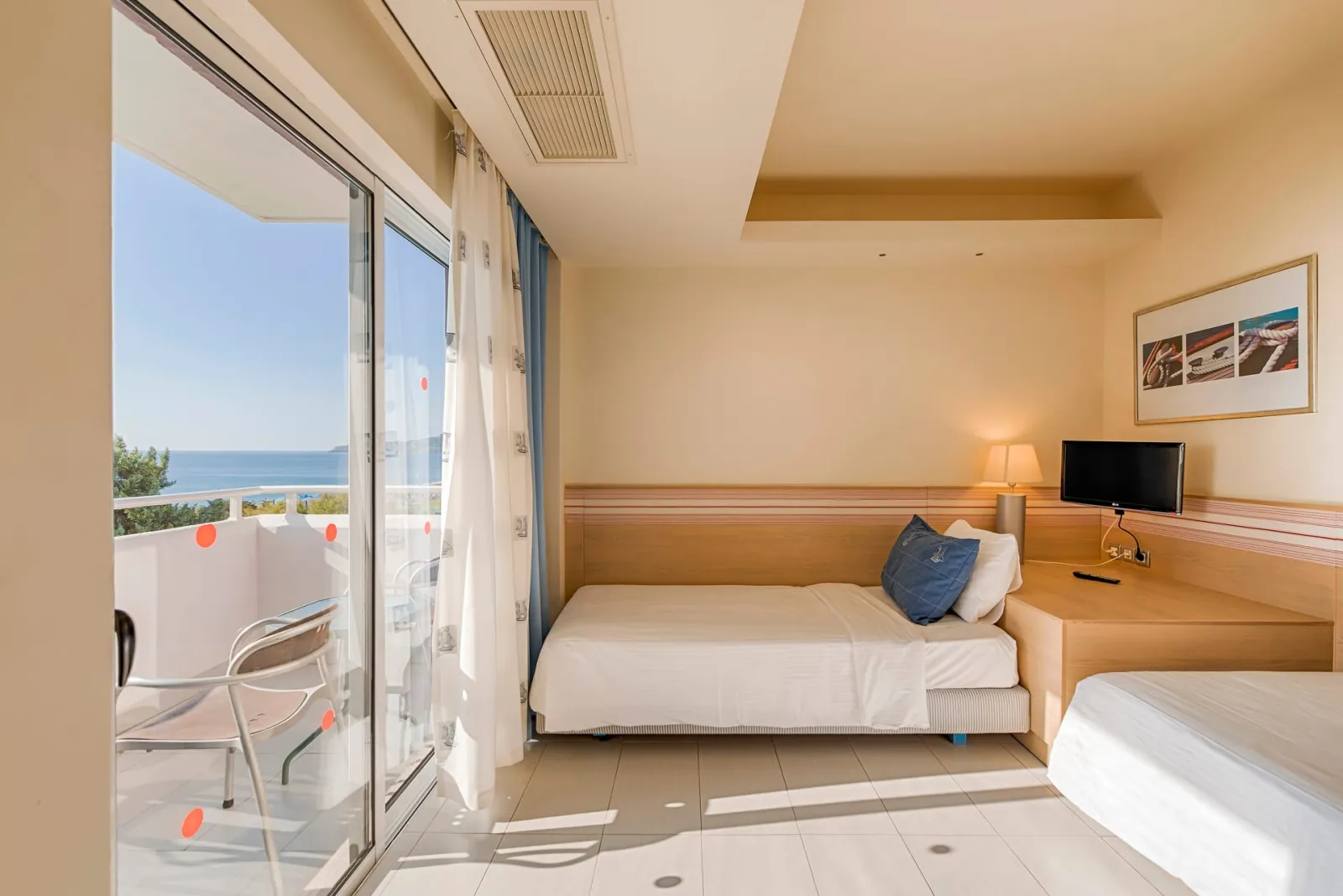Superior Family Room with Sea View
