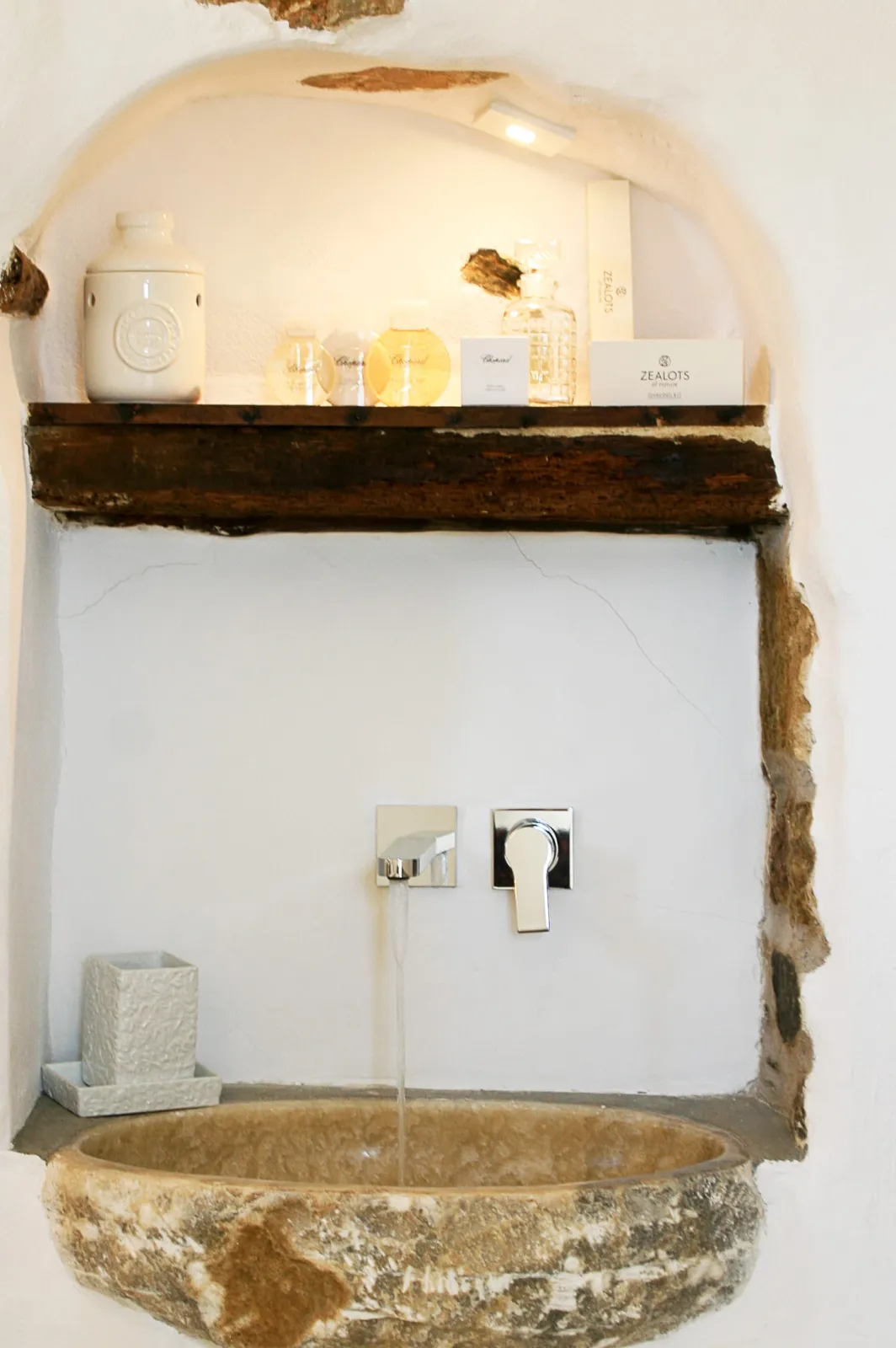 Meliti Suite