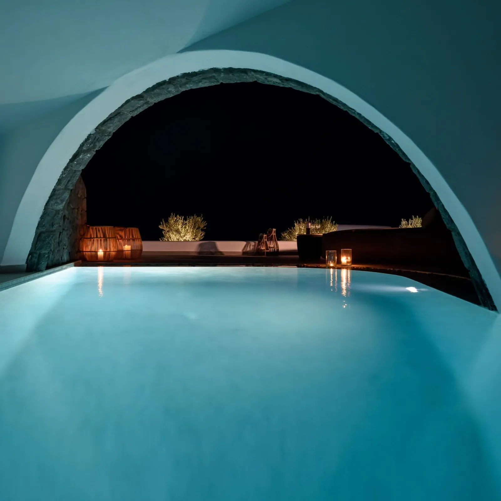 Senior Two Bedroom Suite With Private Cave Pool and Sea View