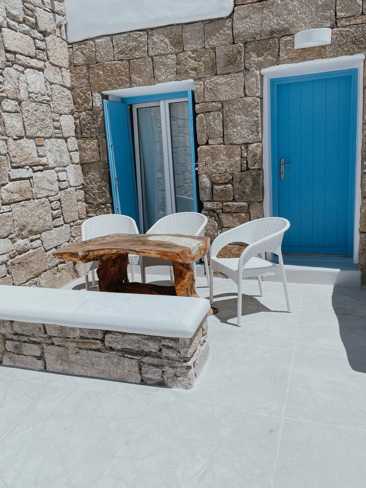 Family Suite with Side Sea View