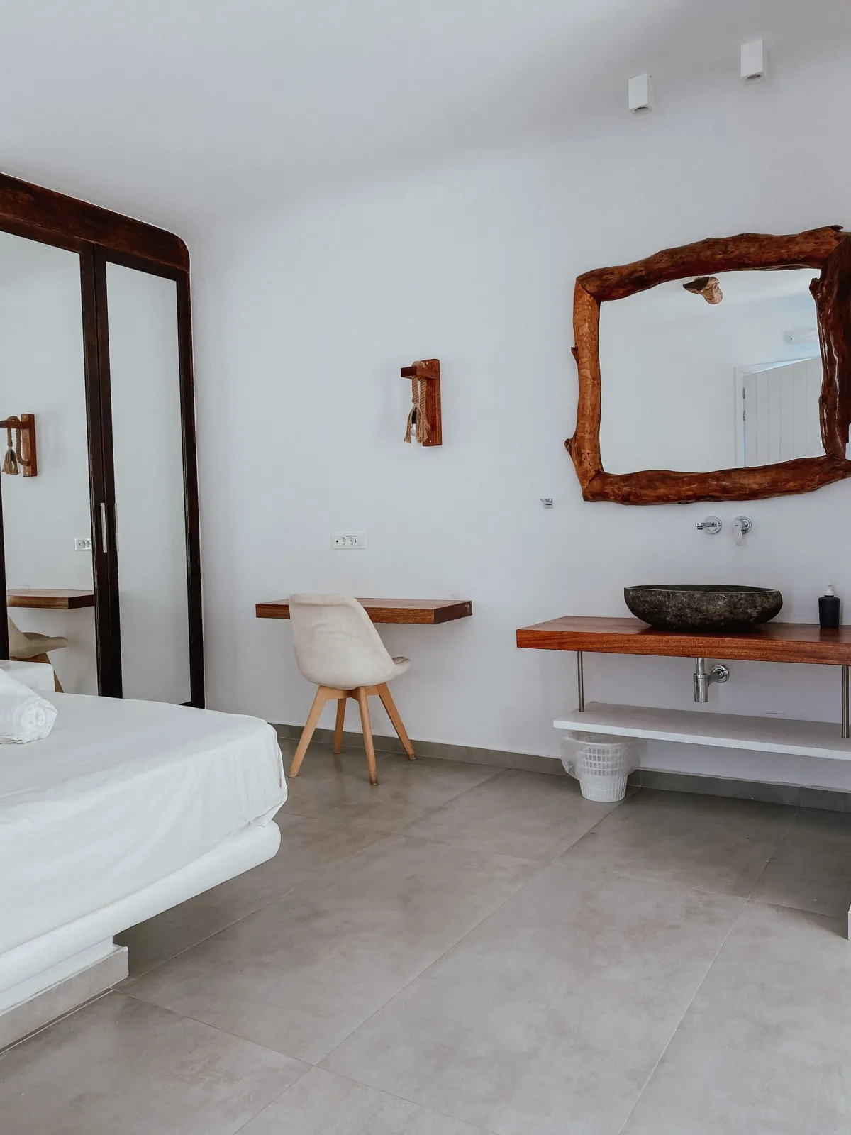 Junior Suite with Private Pool and Sea View