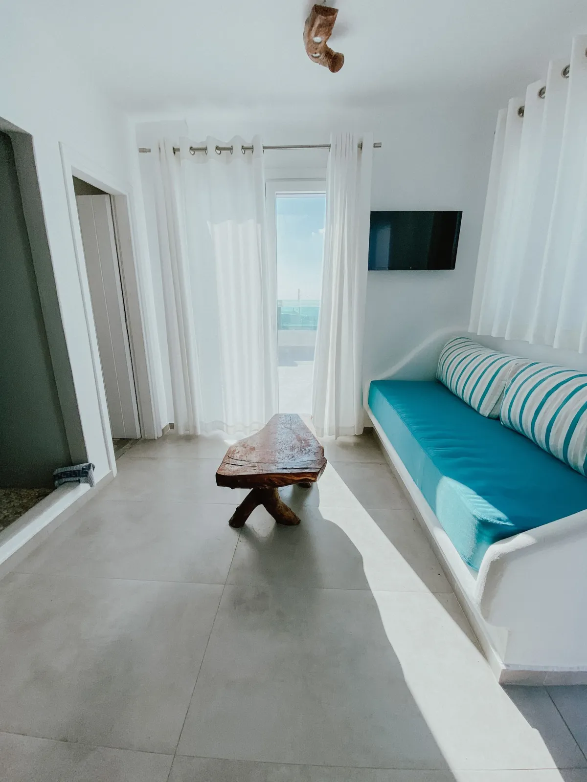 Junior Suite with Private Pool and Sea View