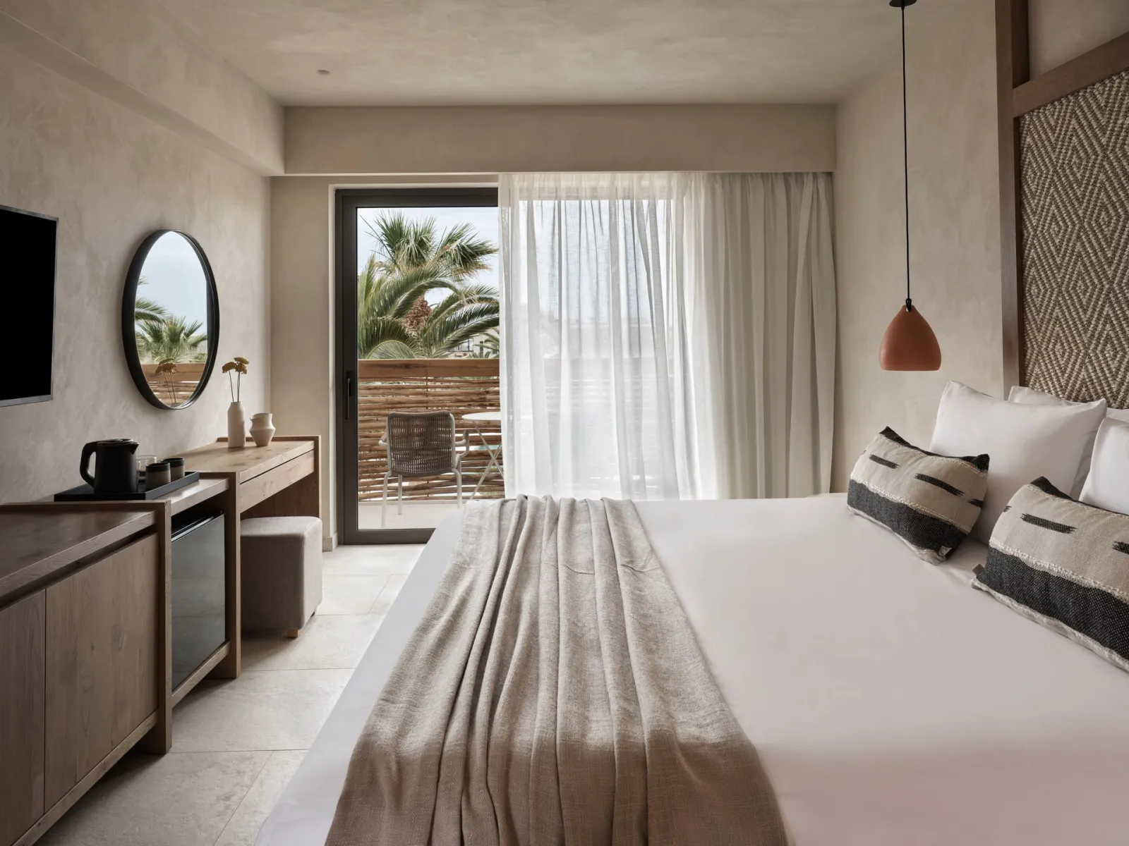Comfort Triple Room