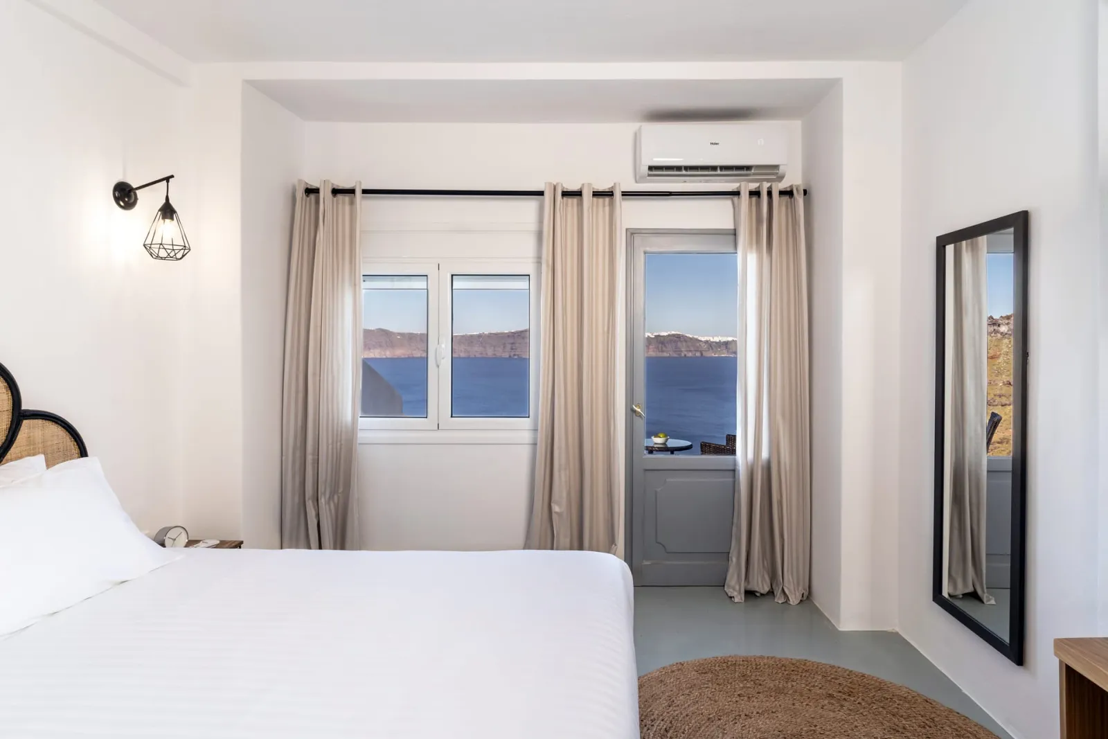 Deluxe Room with Sea View