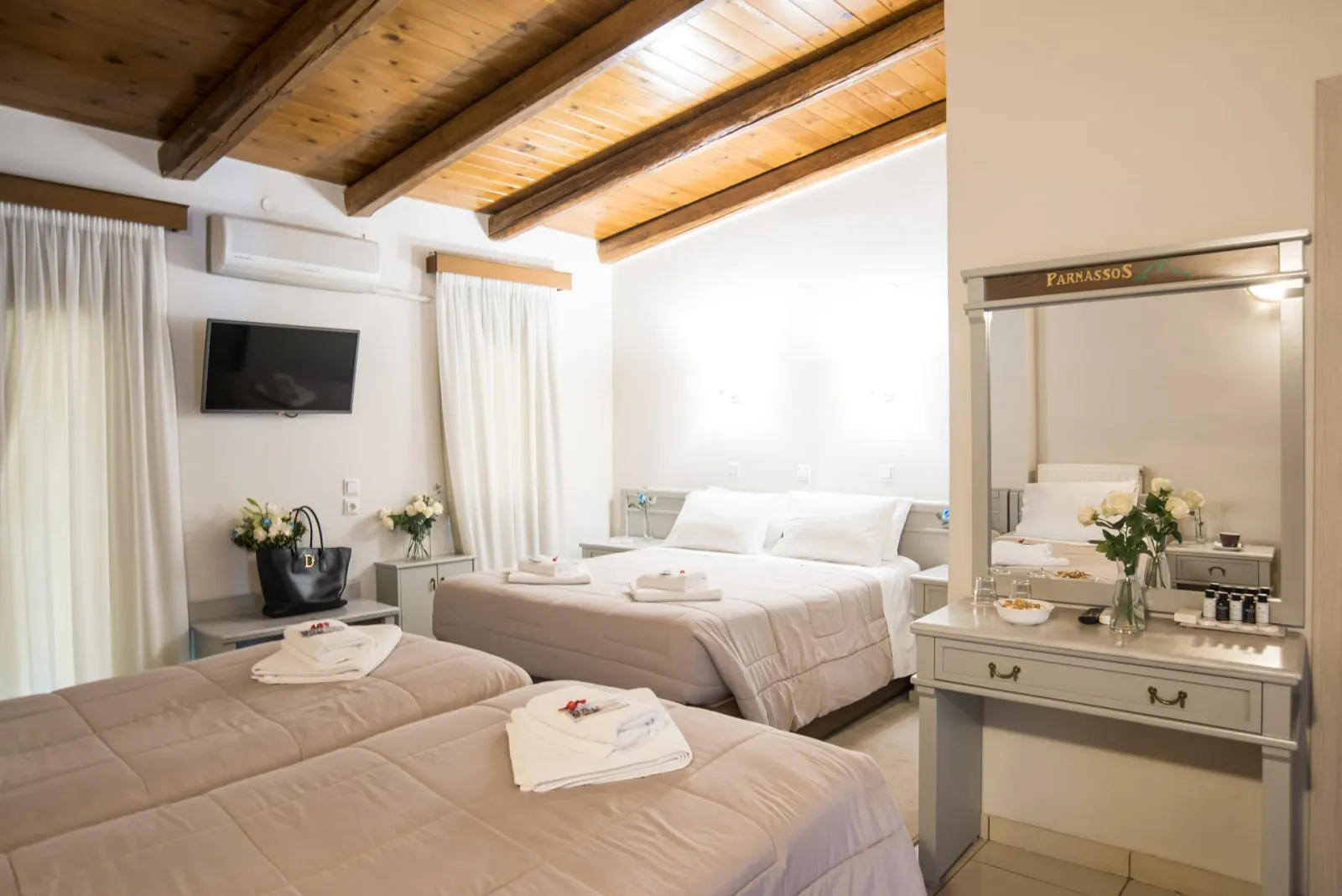 Economy Family Room