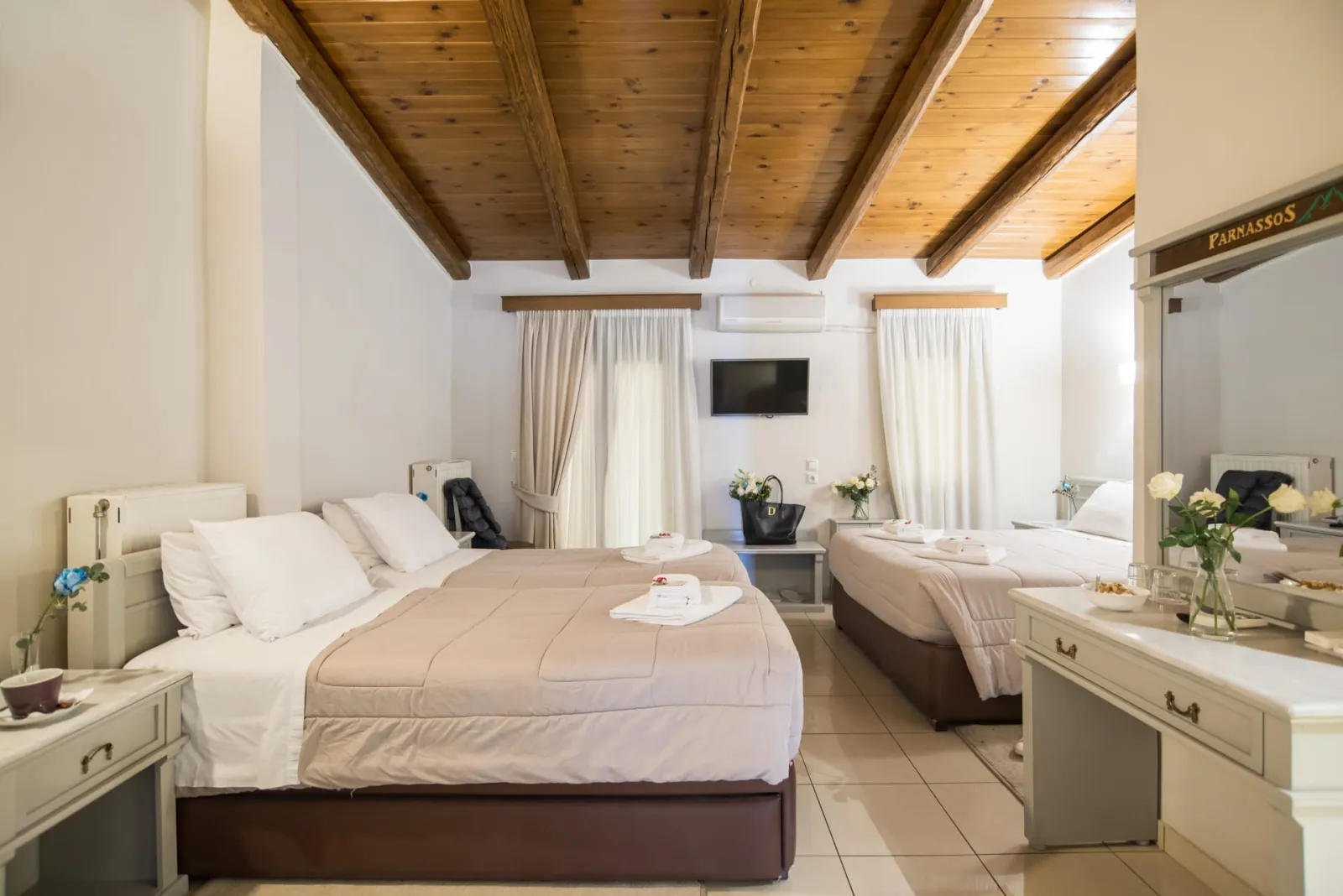 Economy Family Room